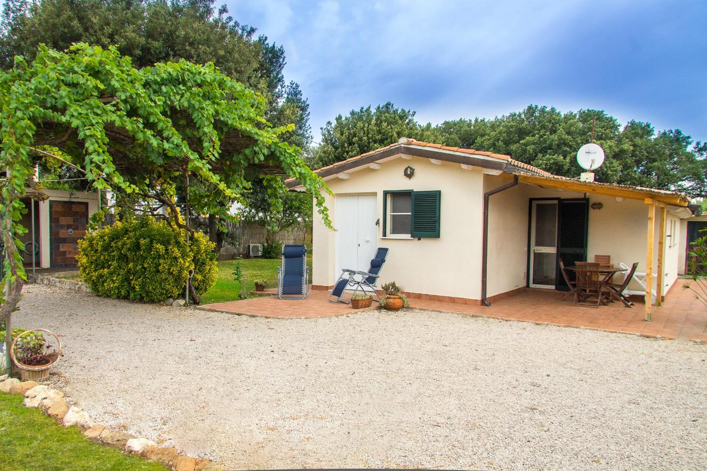 Villa LA CESA & Villino LA CASETTA Holiday Houses CON JACUZZI
