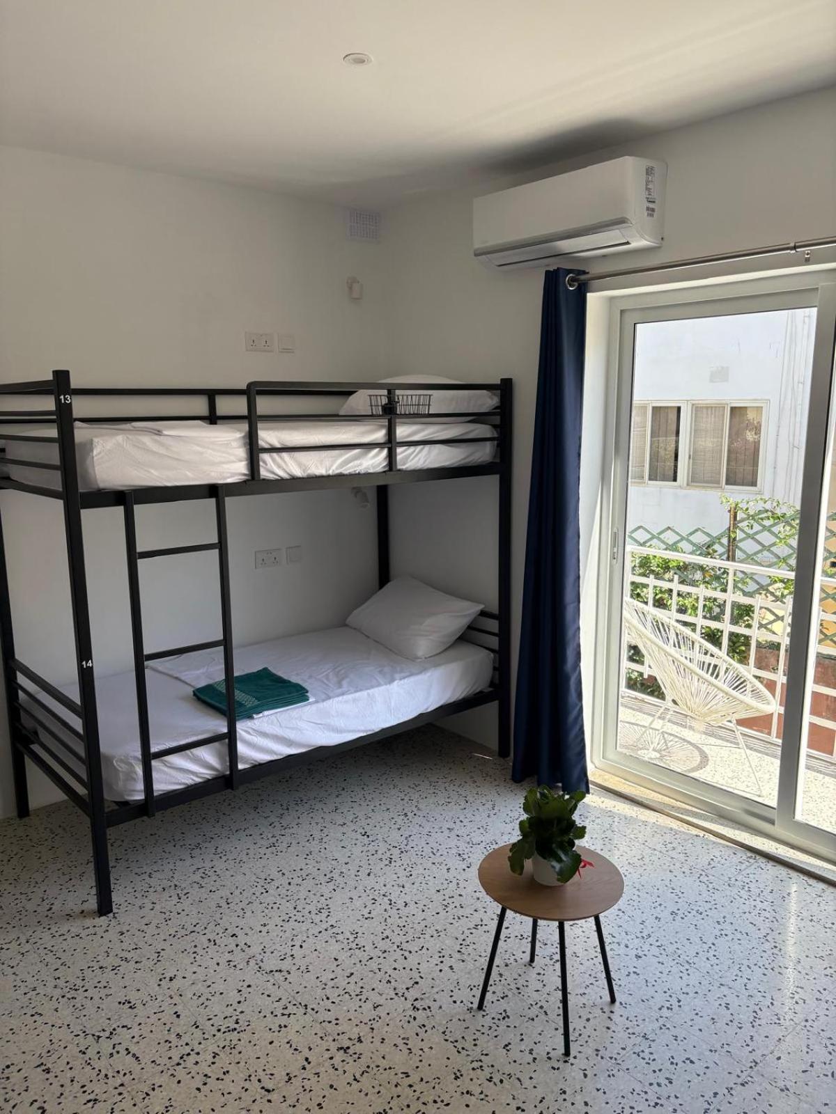 Windmill Hostel photo 4