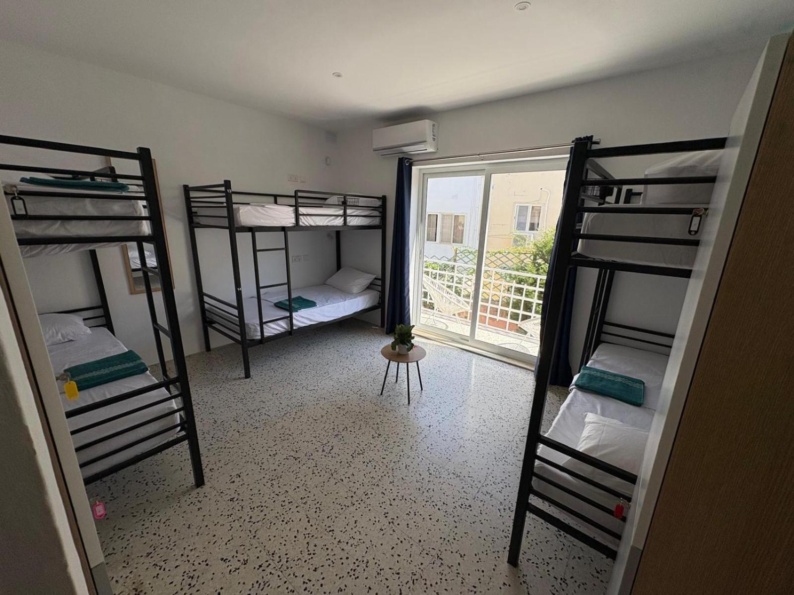 Windmill Hostel photo 5