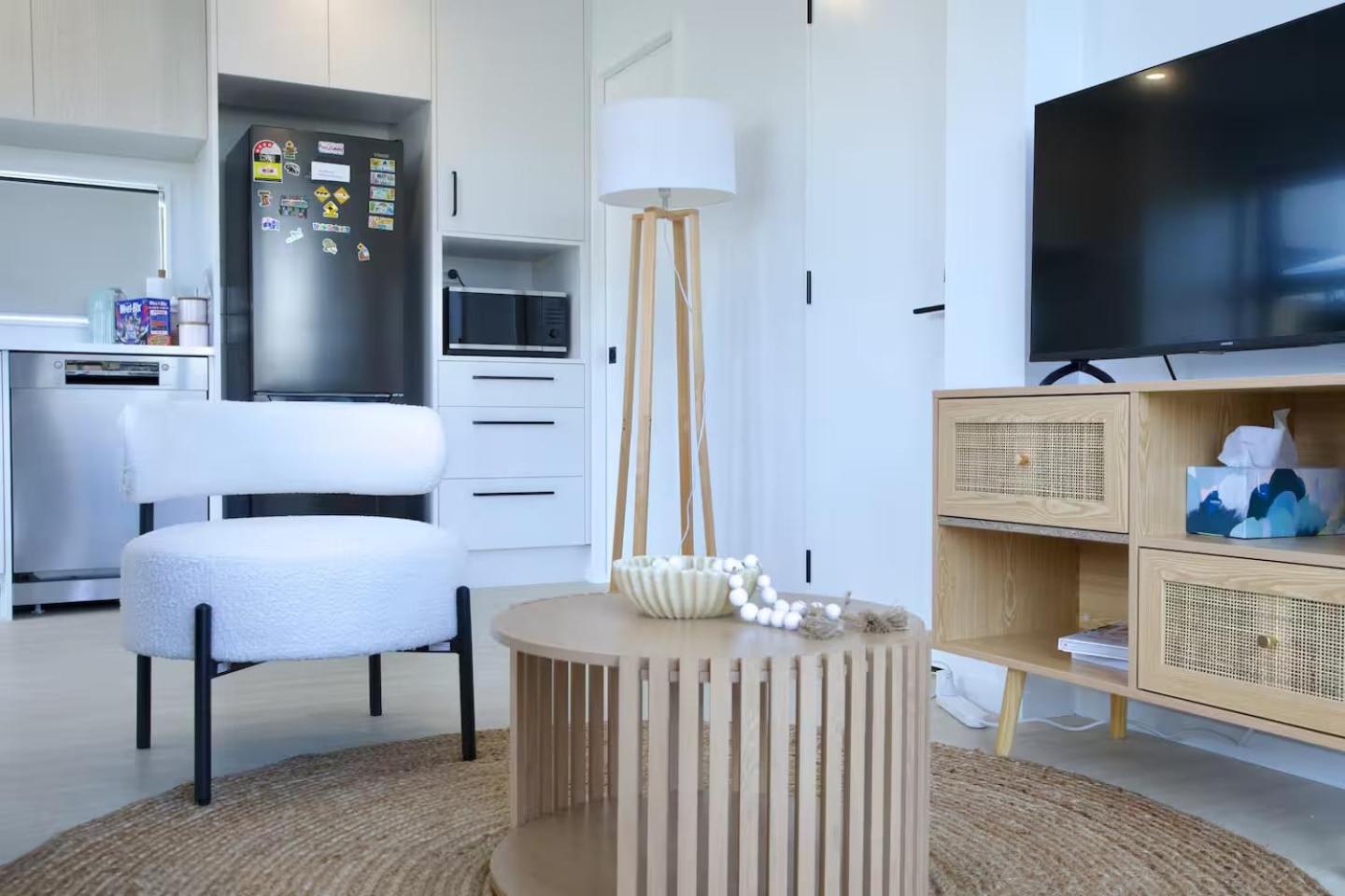 Christchurch Riccarton Brandnew Townhouse - Near Westfield Mall - Free Parking & Kitchen