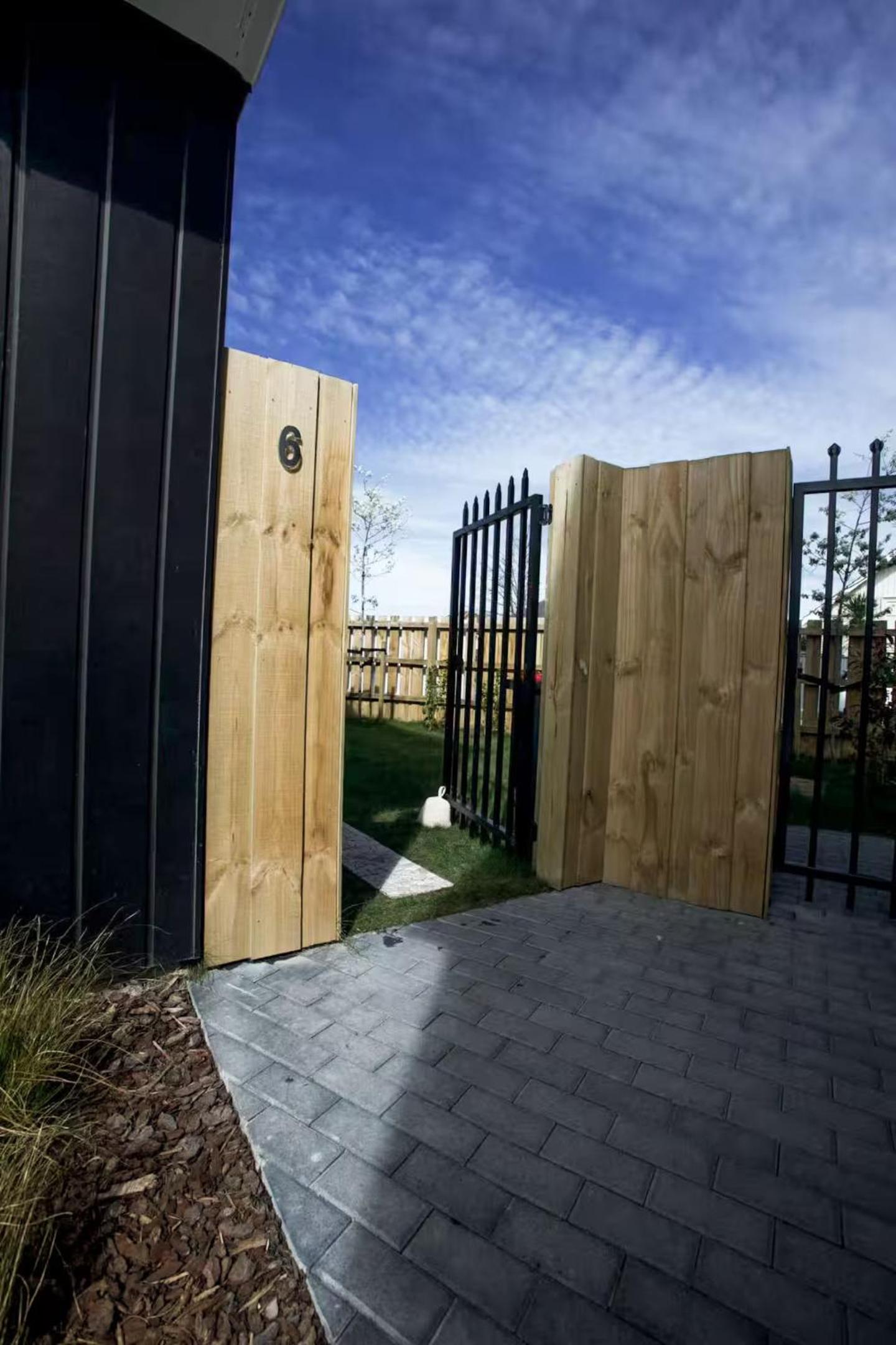 Christchurch Riccarton Brandnew Townhouse - Near Westfield Mall - Free Parking & Kitchen