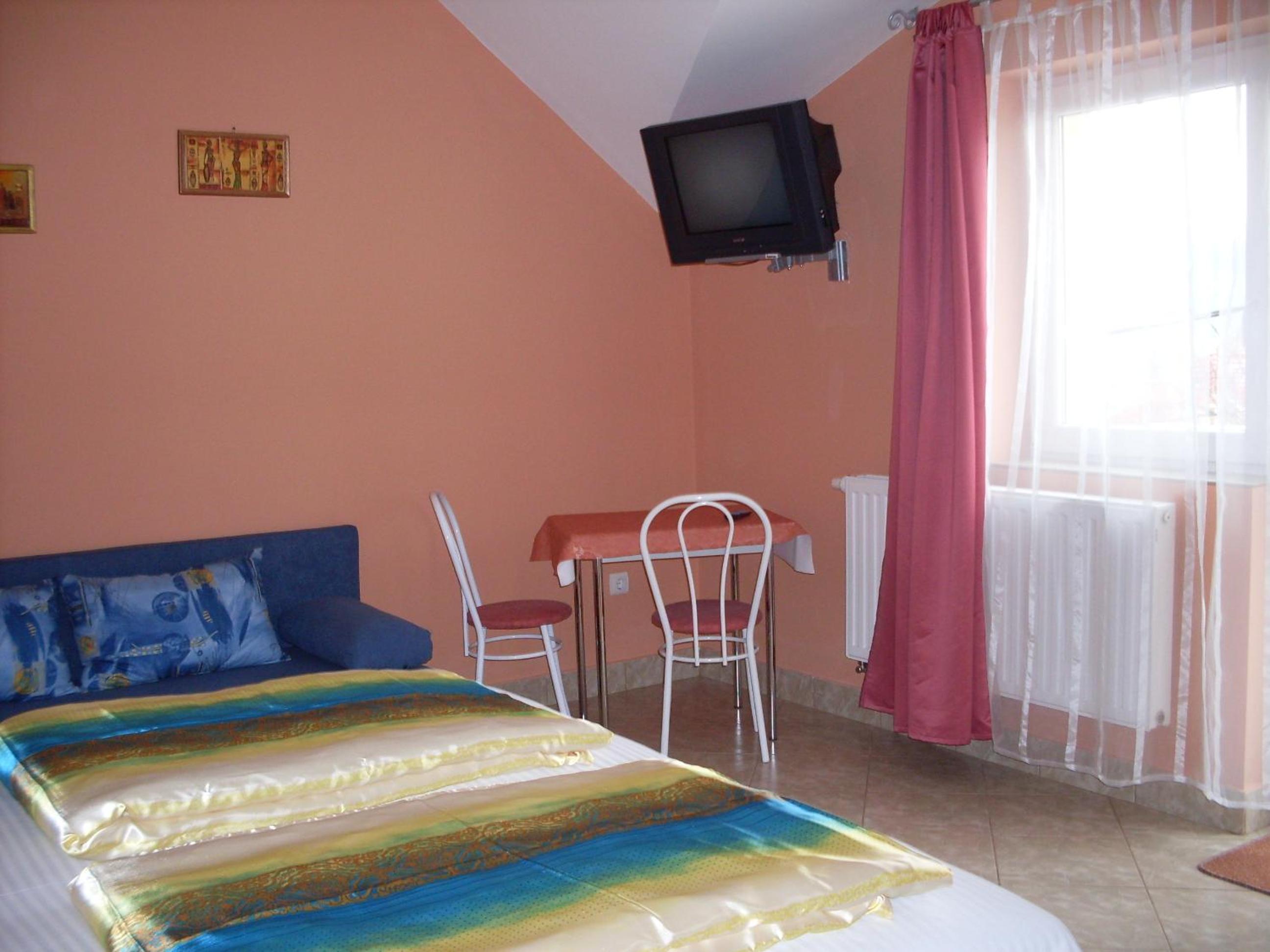 Photo 42