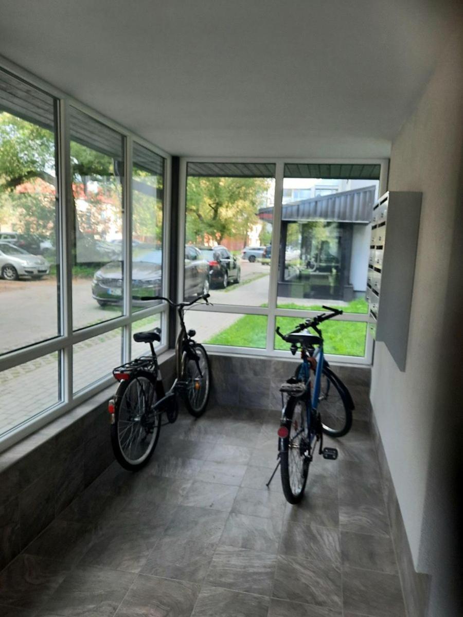 Cozy 2-Bedroom flat with Terrace & Parking by Alfa