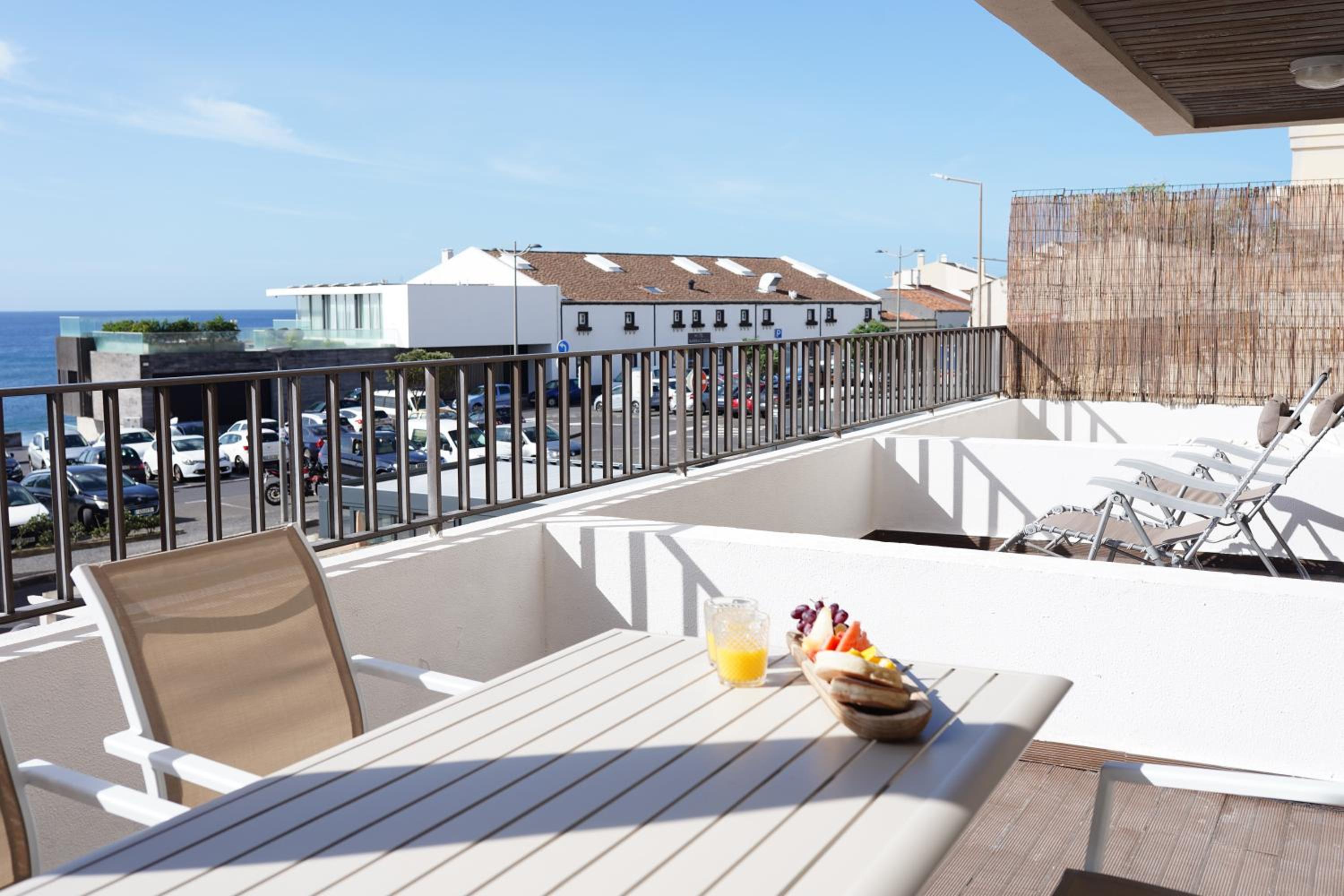 3 balconies with sea view - restaurants below - personalized support - Ponta Delgada -DOMOSTAY AL