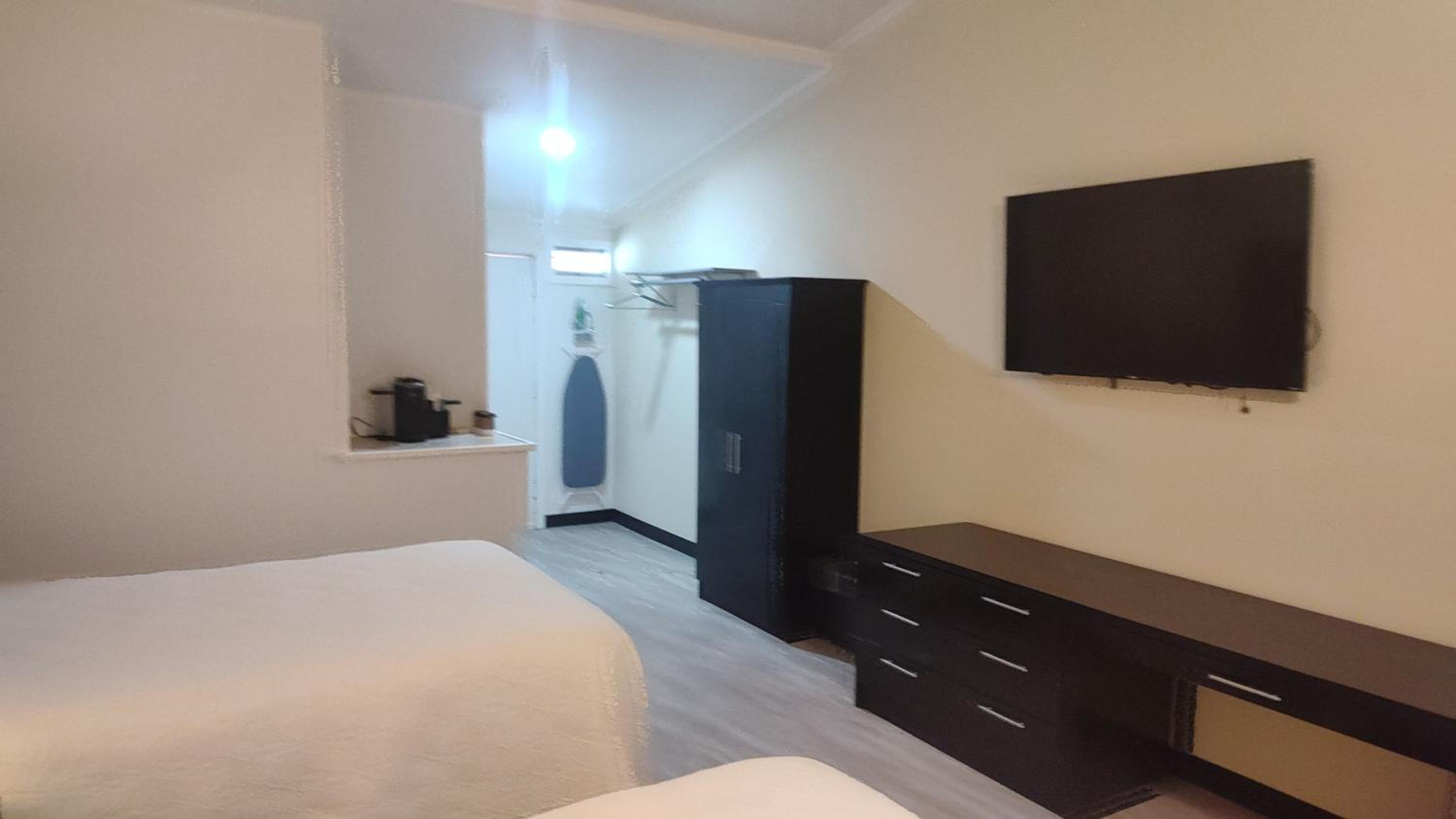 Royal Inn Motel