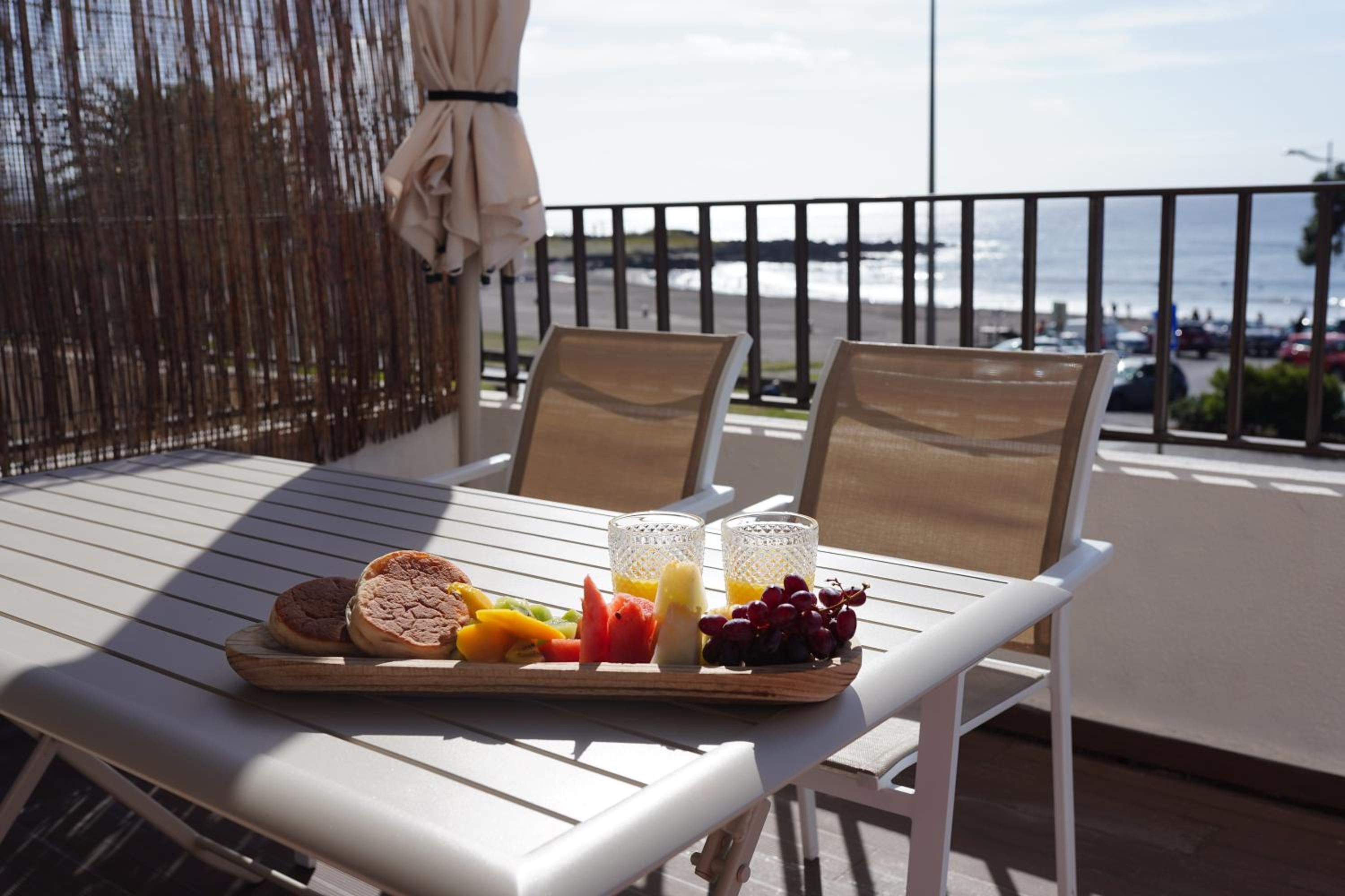 3 balconies with sea view - restaurants below - personalized support - Ponta Delgada -DOMOSTAY AL
