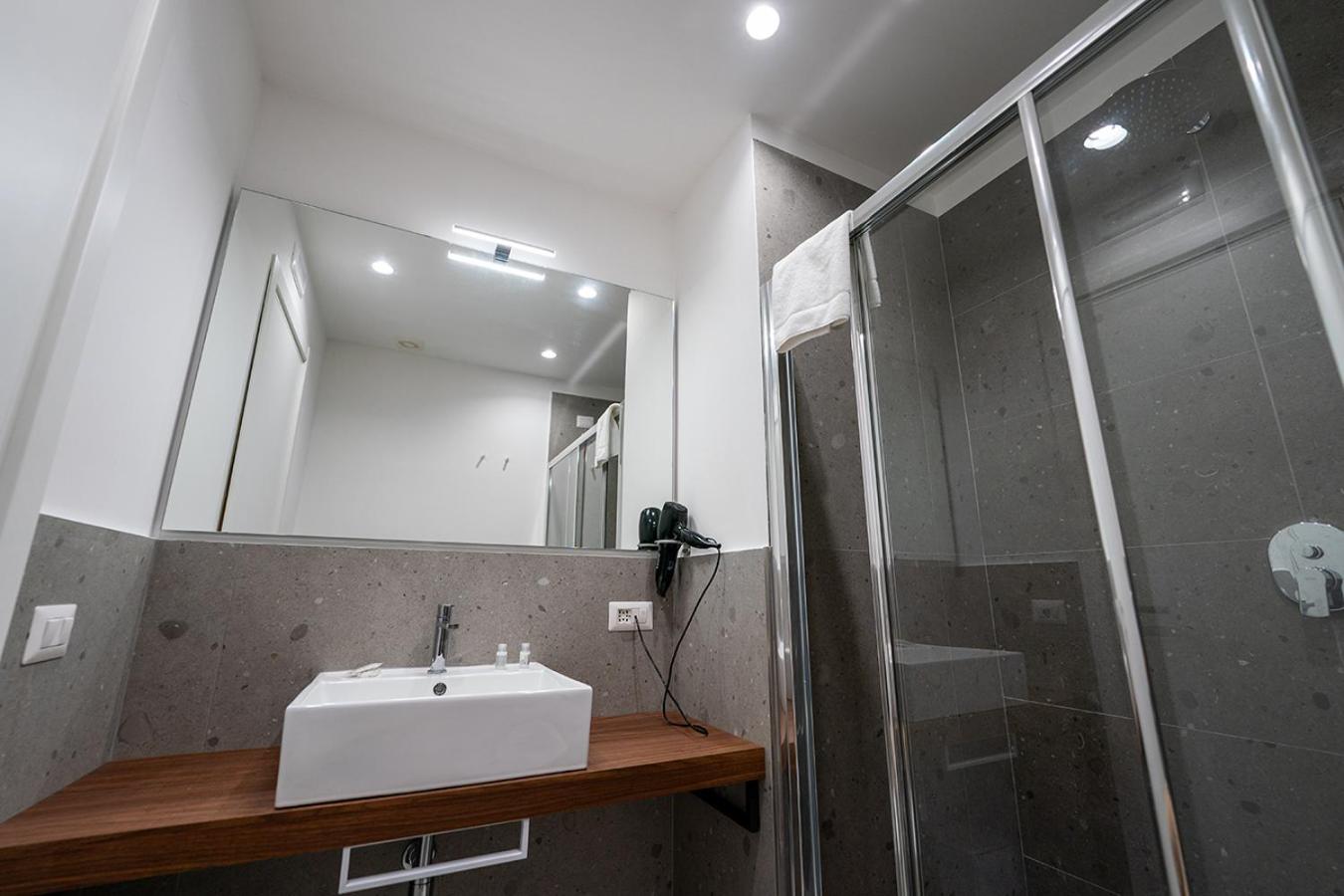 Mia Suites Angioino