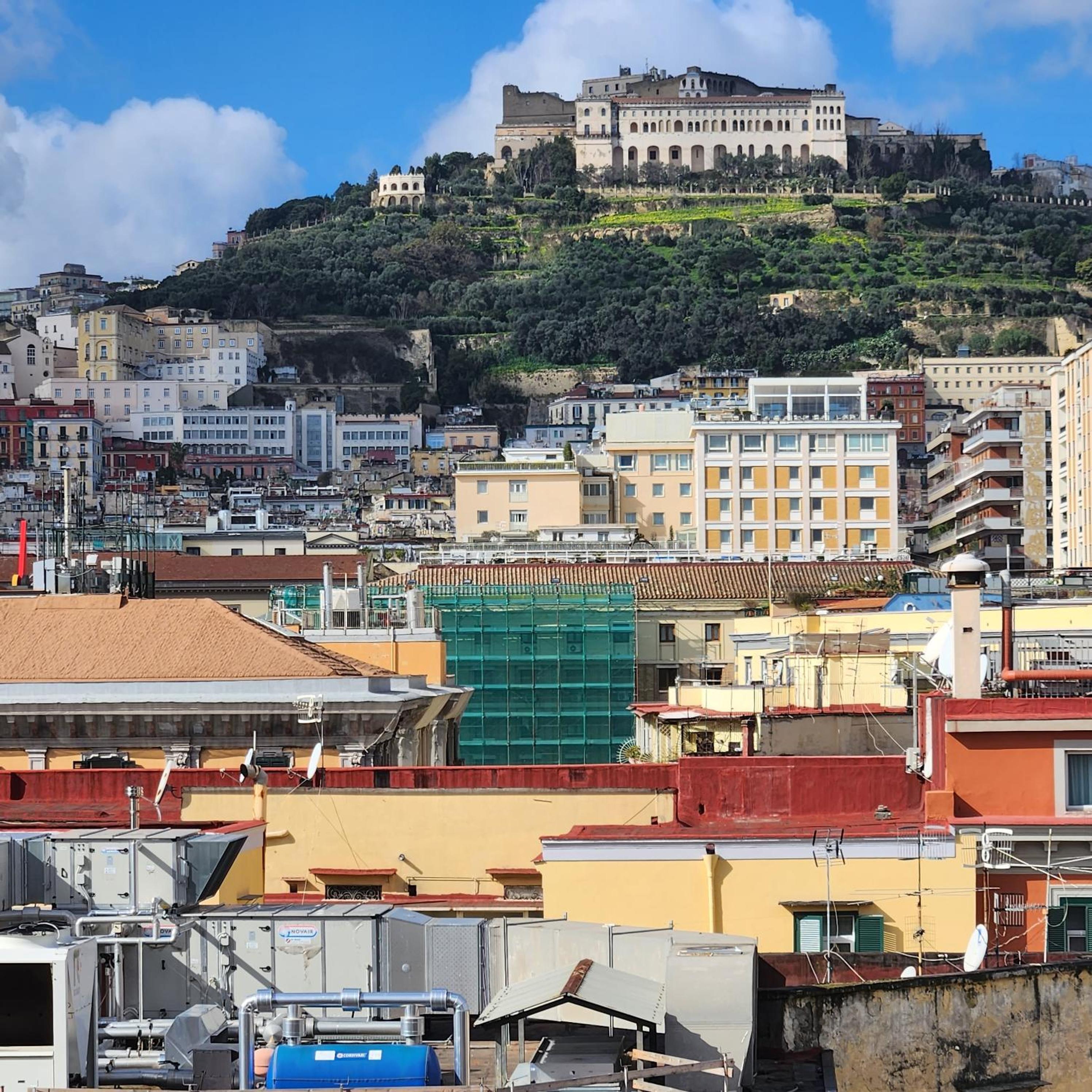 Mia Suites Angioino