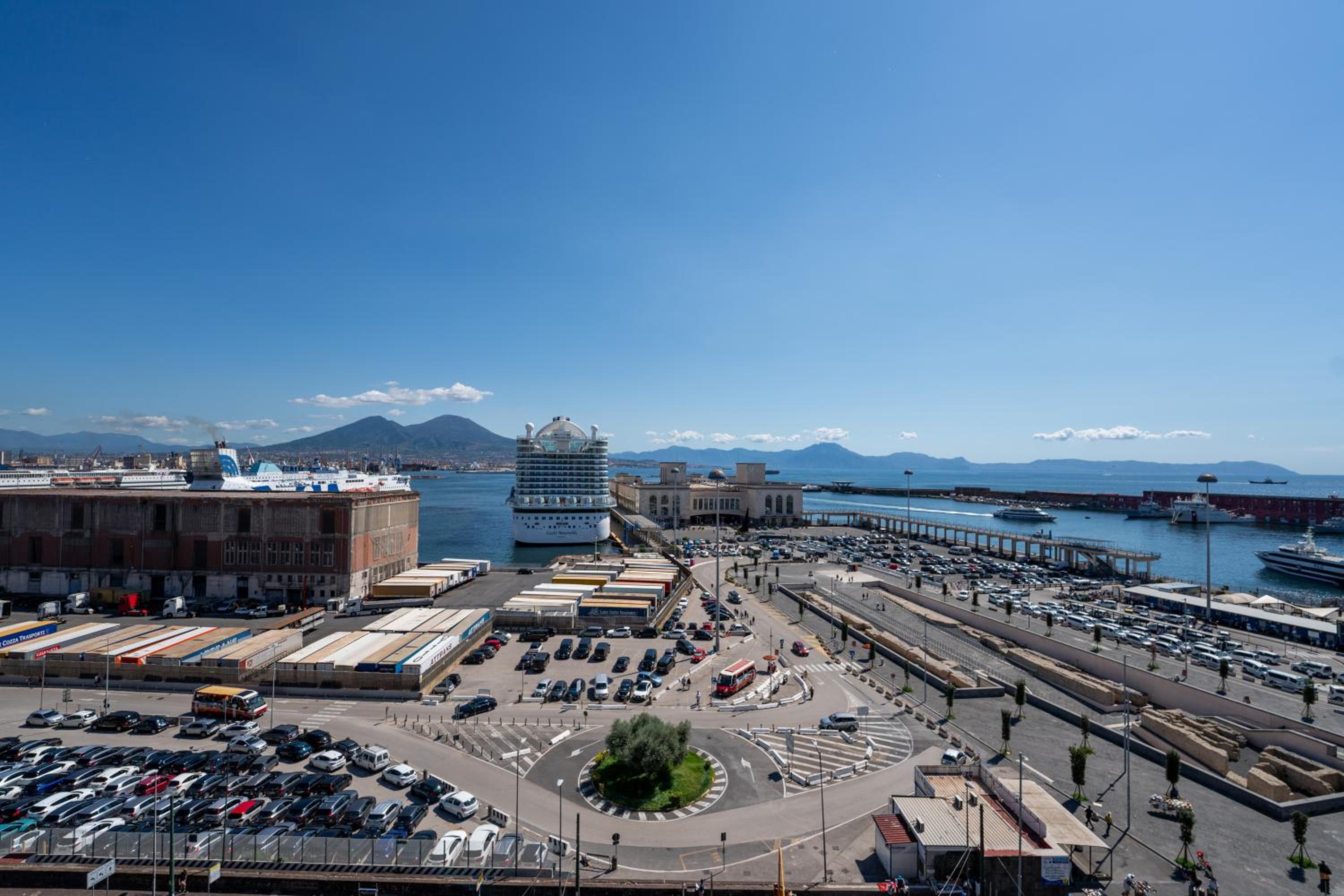 Mia Suites Angioino