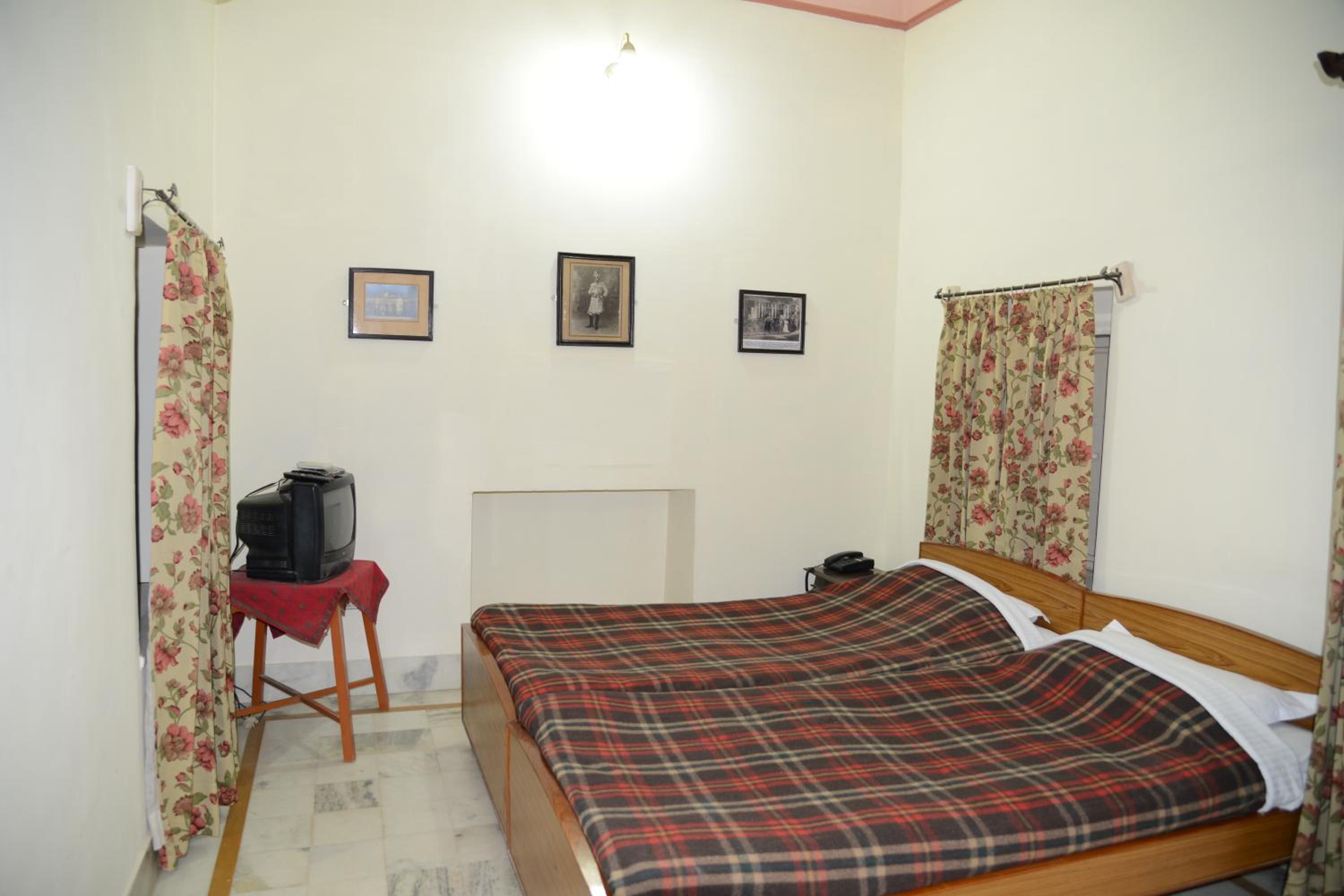 Bikaner Vacations - Hotel Jaswant Bhawan - Property Image 22