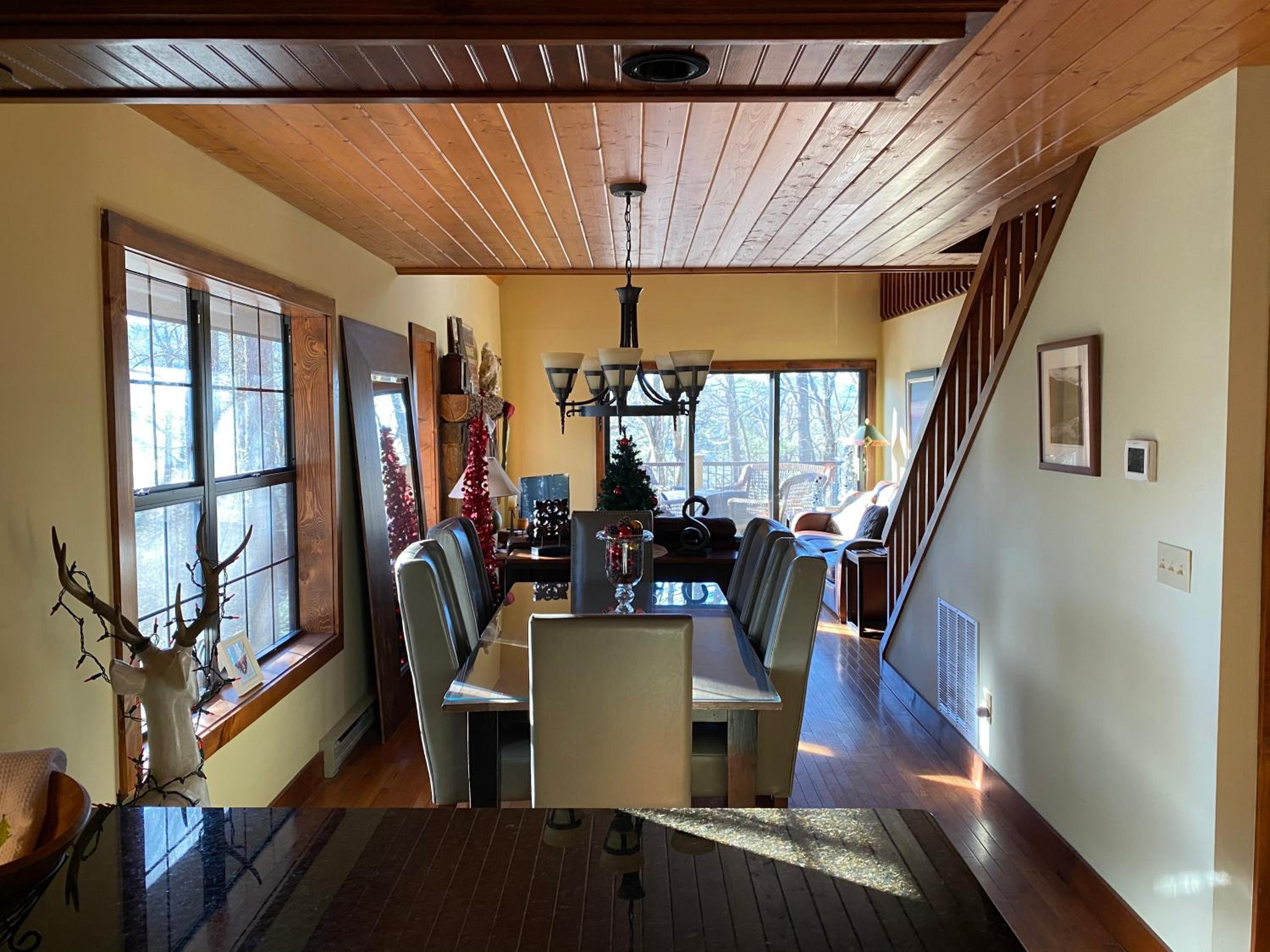 Red Top Tree House