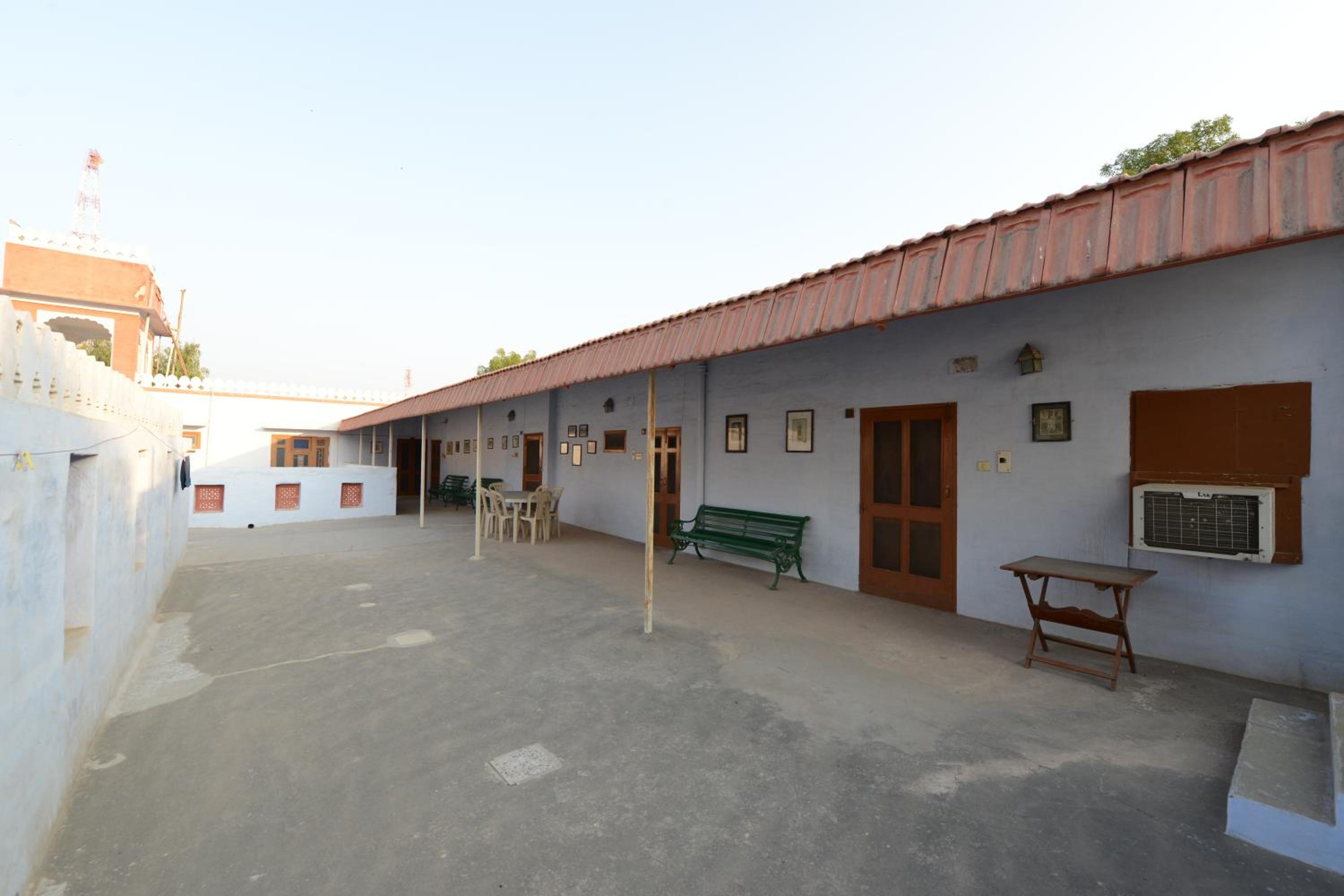 Bikaner Vacations - Hotel Jaswant Bhawan - Property Image 2