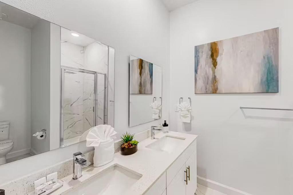5BR Townhome, Private Pool, Clubhouse Near Disney