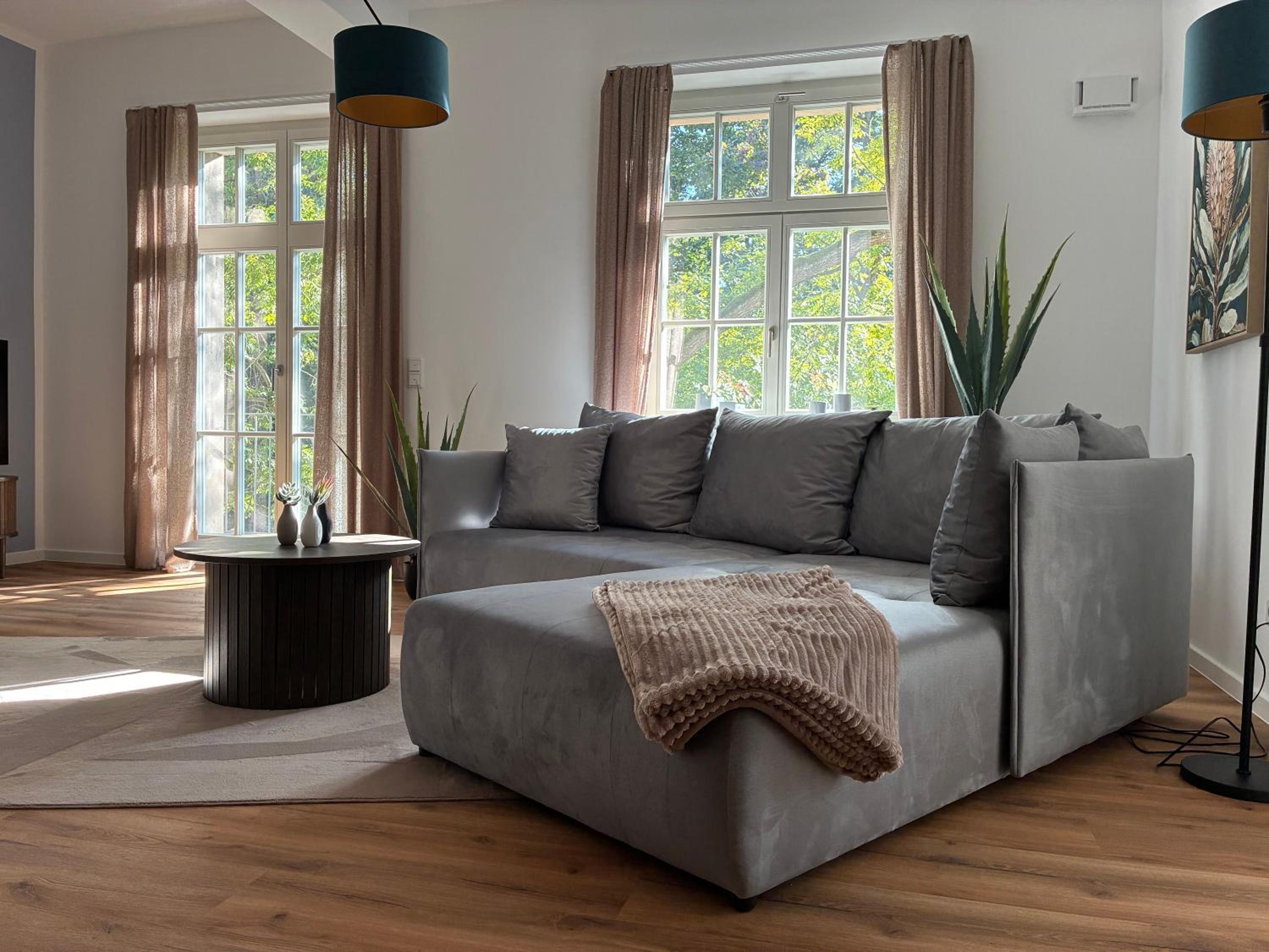 ANER 7 luxuriöses Familienapartment für bis zu 6 Personen mit kleinem Heimkino