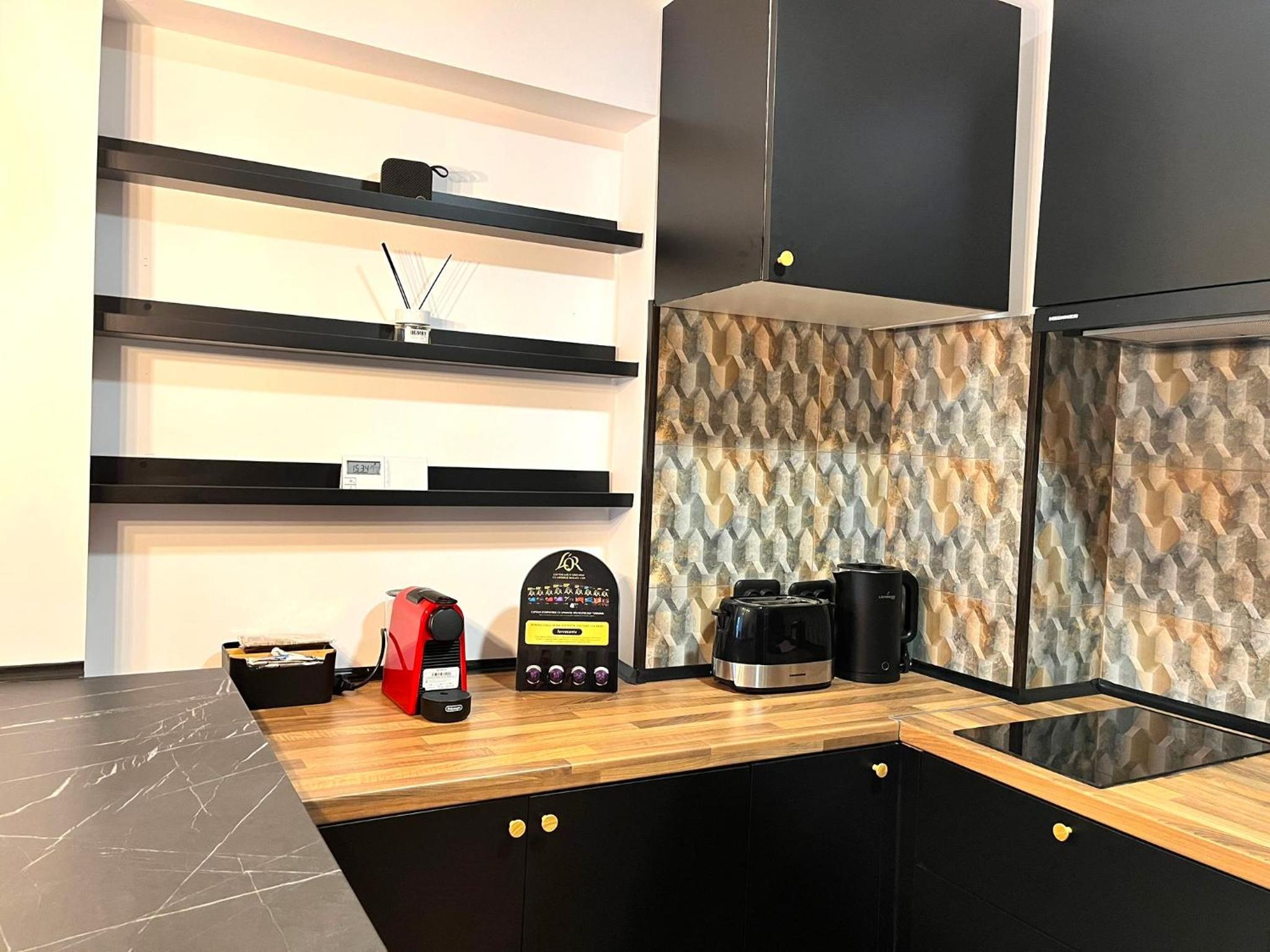 Deer House - Fireplace 1BR near Sinaia Plaza