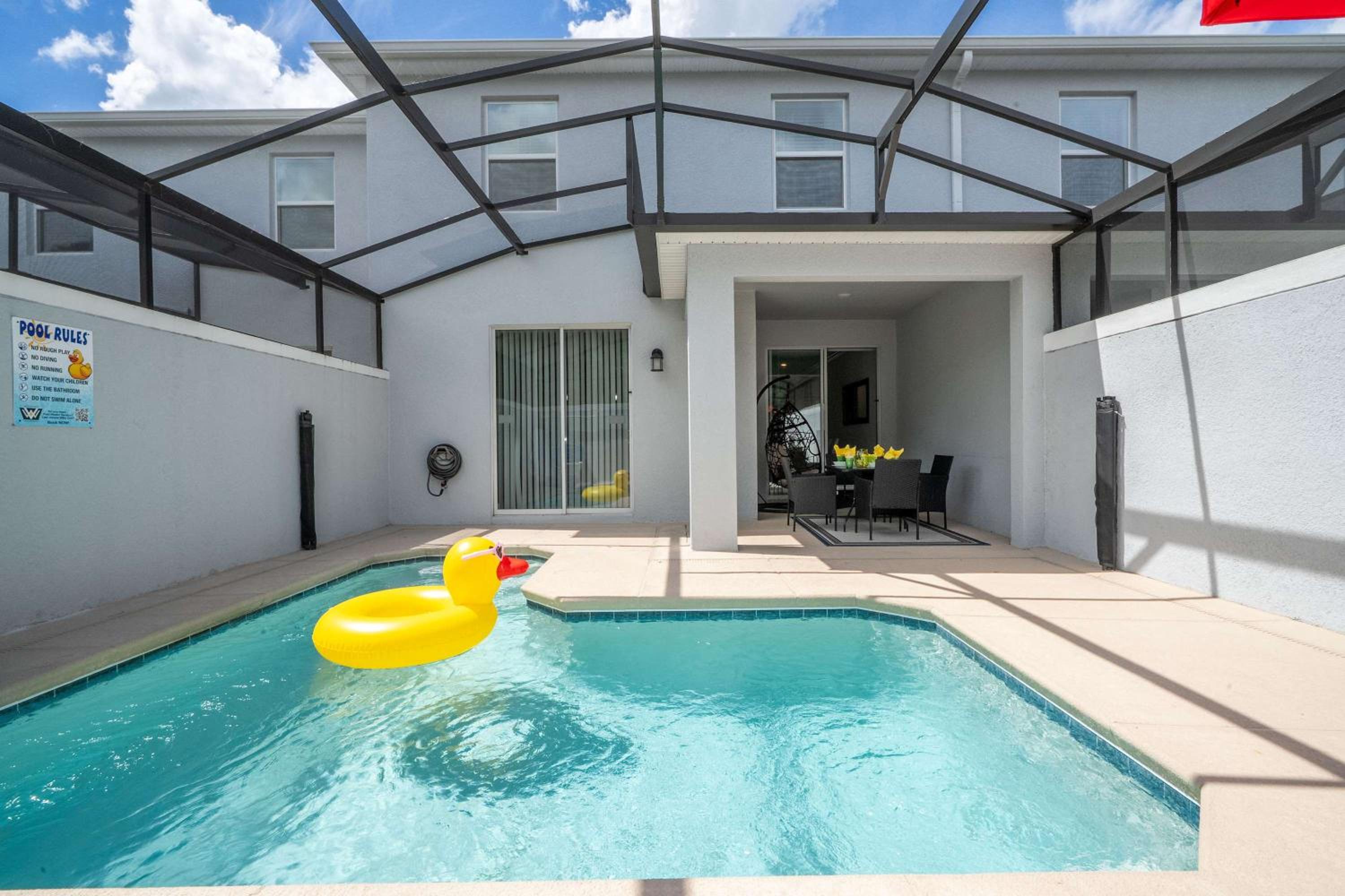 Stunning 4Bd Close to Disney at Storey Lake Resort 2569