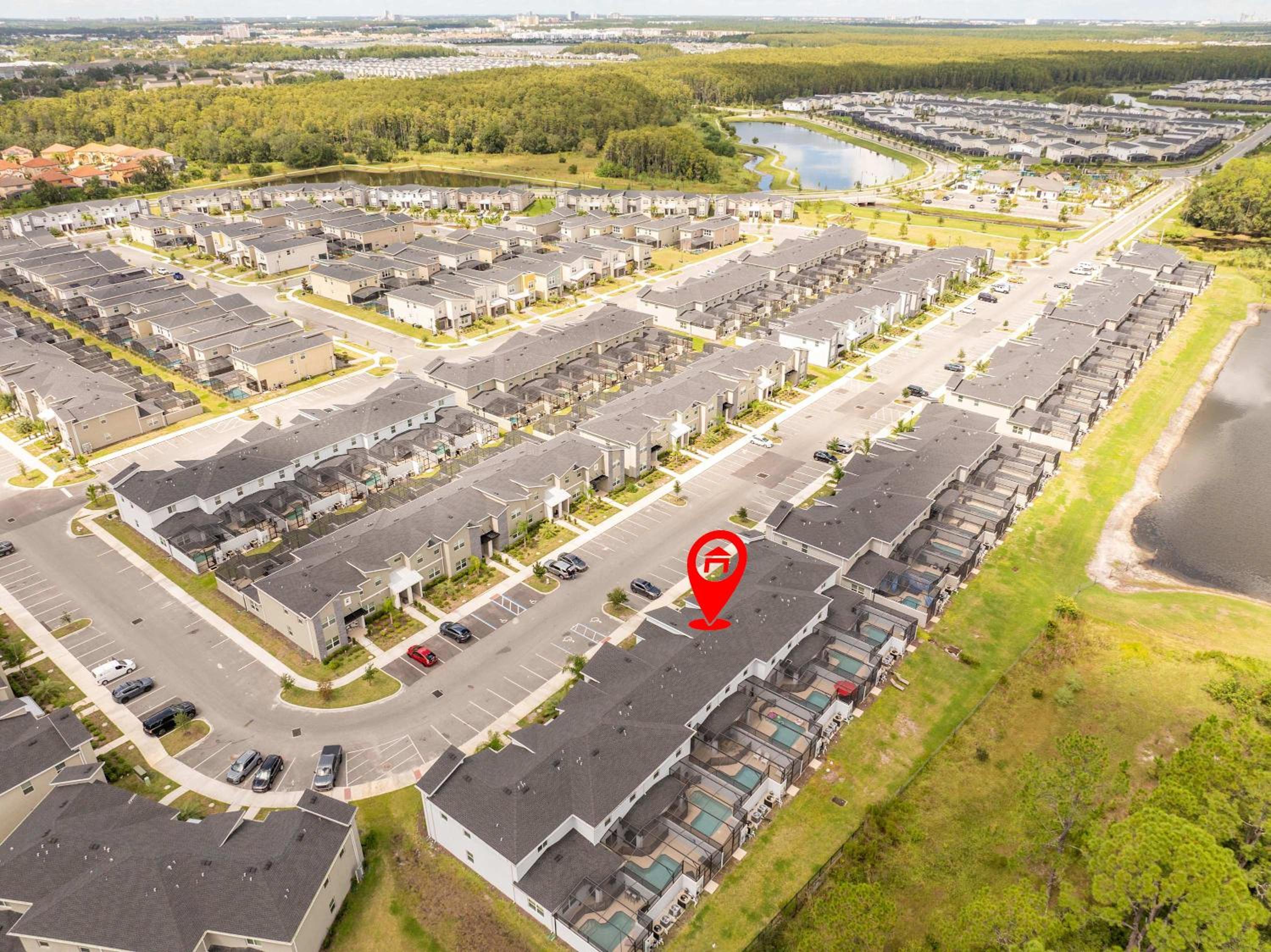 Stunning 4Bd Close to Disney at Storey Lake Resort 2569