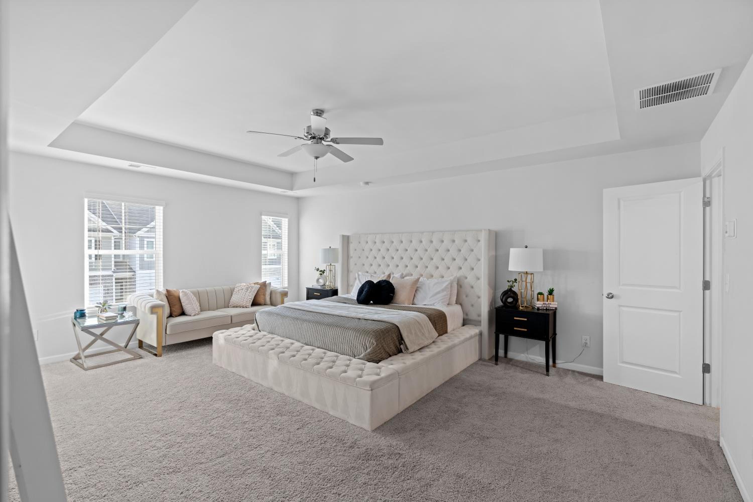 Beautiful New Townhome 25 mins from Metro Atlanta