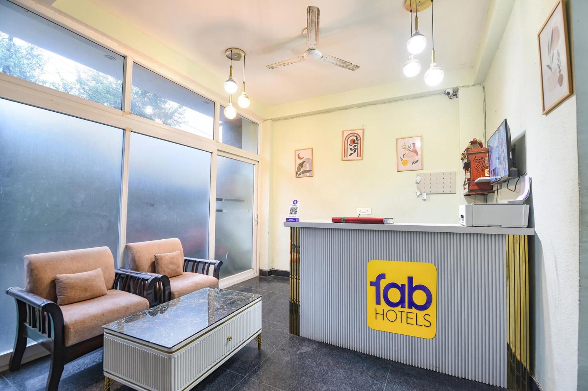 FabHotel Sunshine