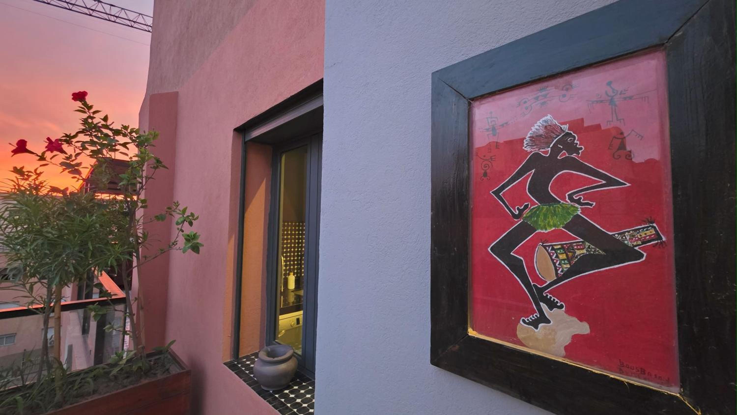 Design Art Gallery Apartment Marrakech swimming pool on the Roof