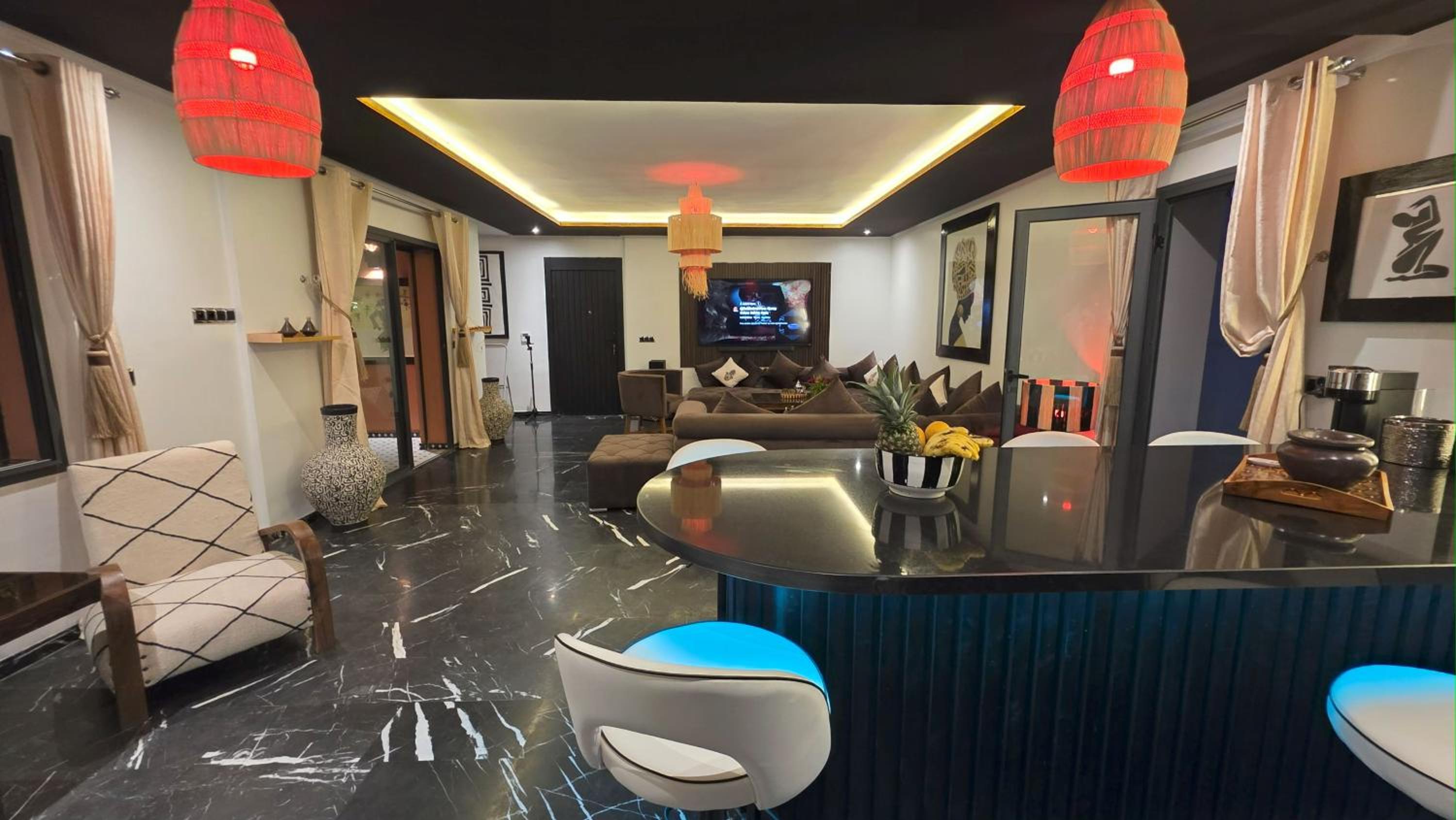 Design Art Gallery Apartment Marrakech swimming pool on the Roof