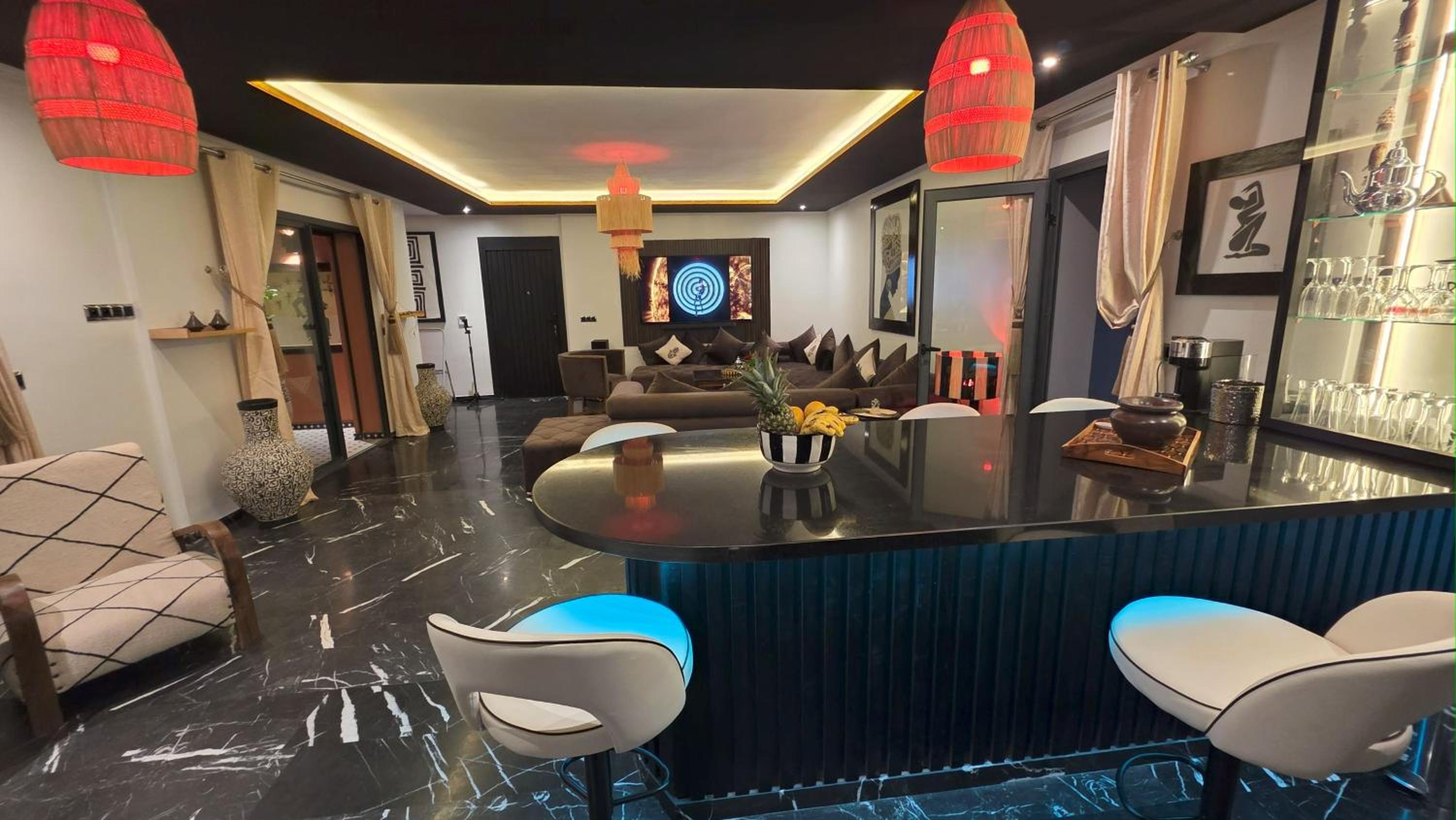 Design Art Gallery Apartment Marrakech swimming pool on the Roof