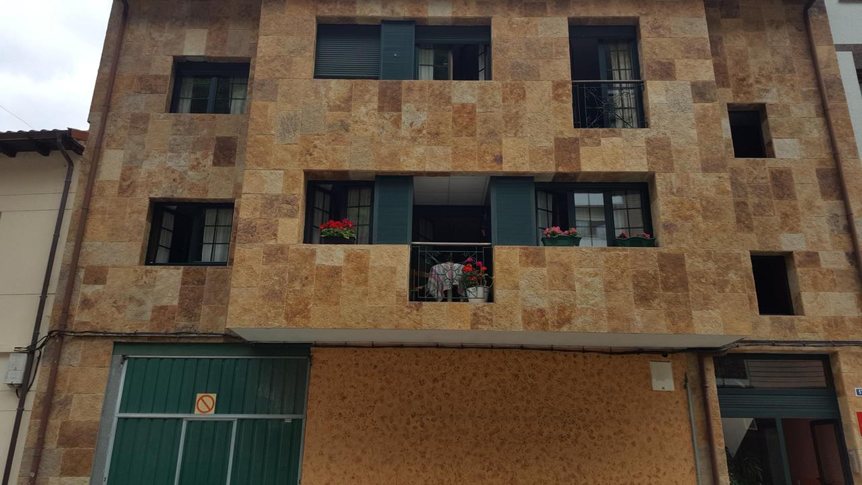 Apartamentos Andrea