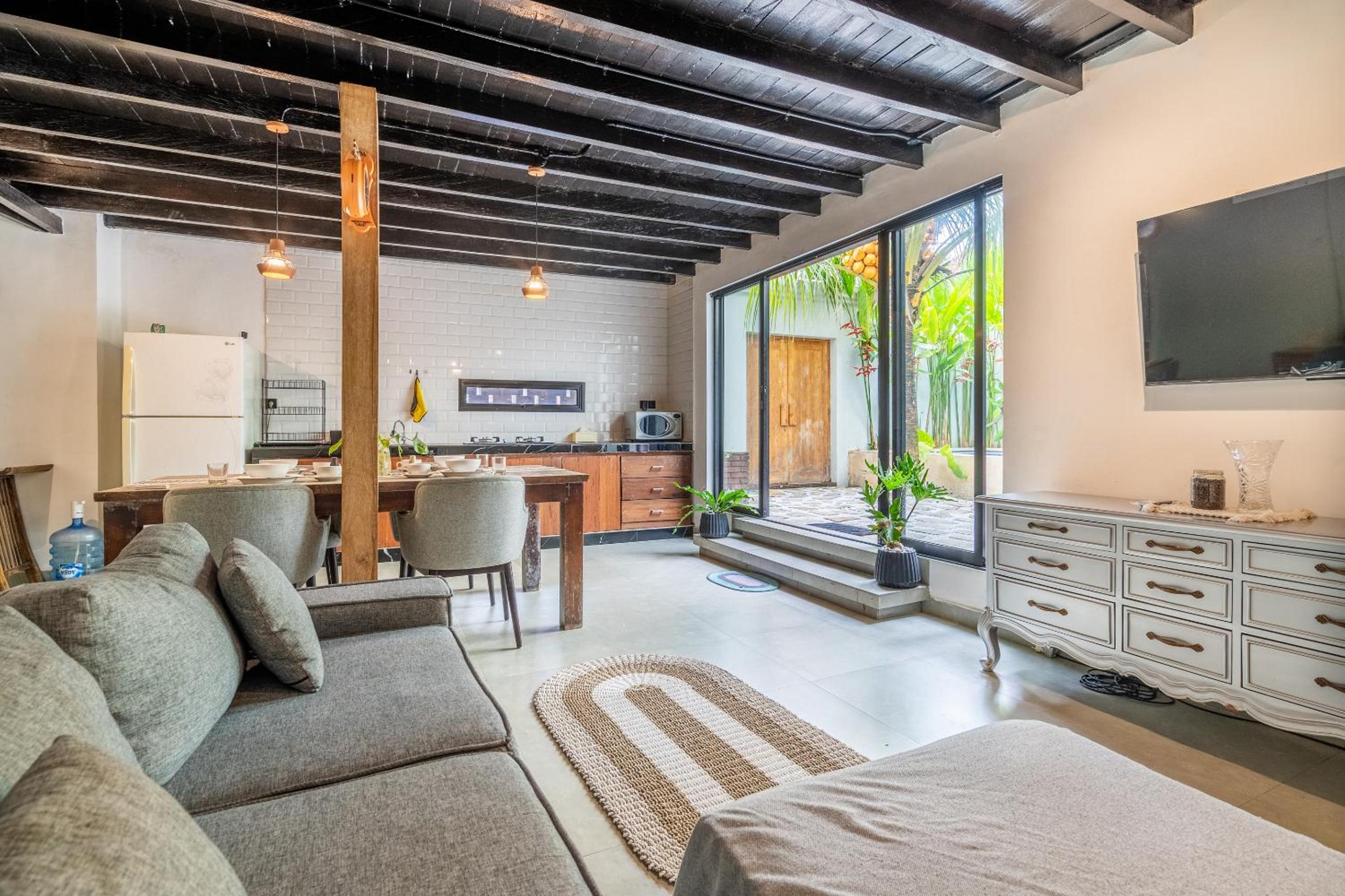 Swasti Gading Villa Private Pool