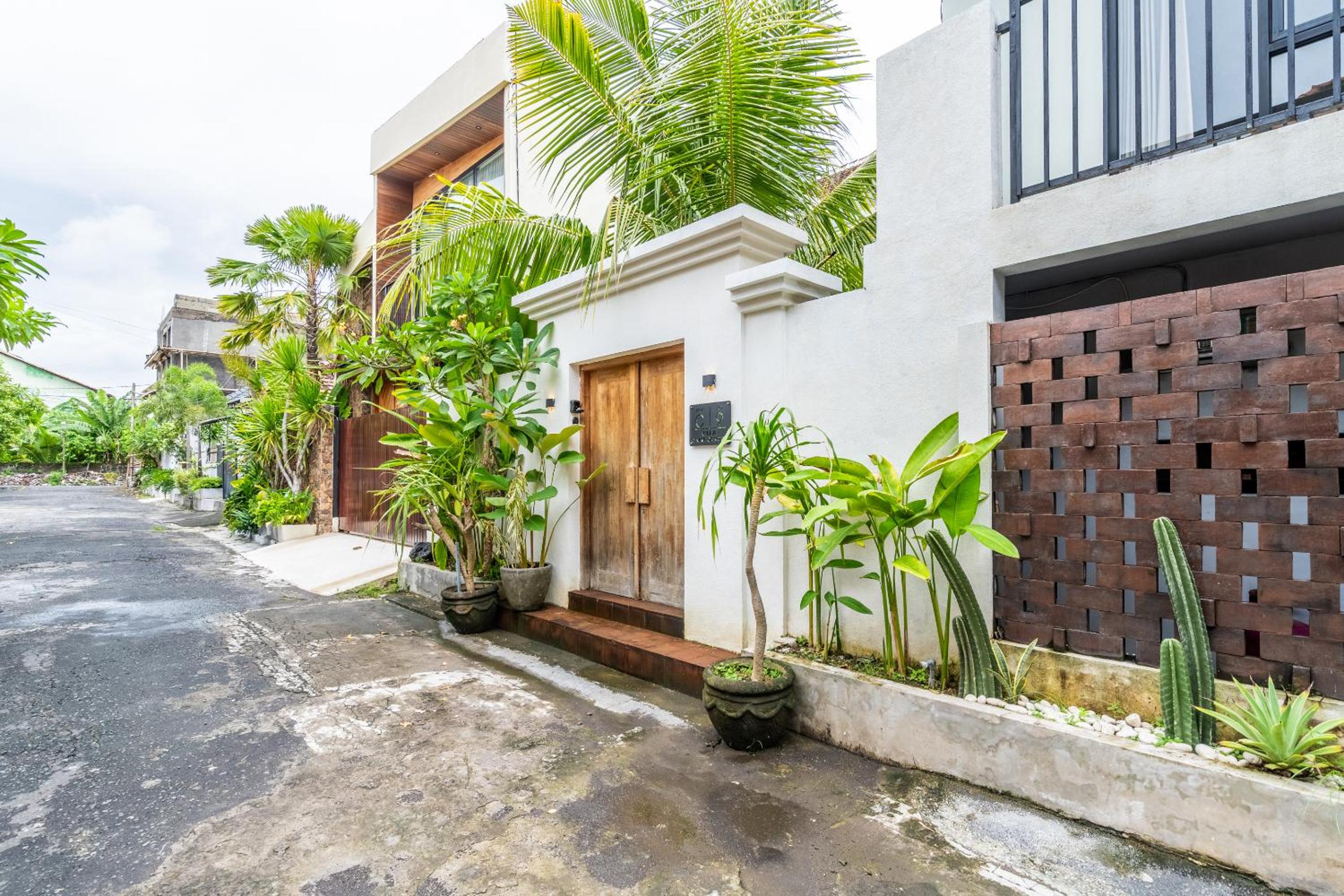 Swasti Gading Villa Private Pool