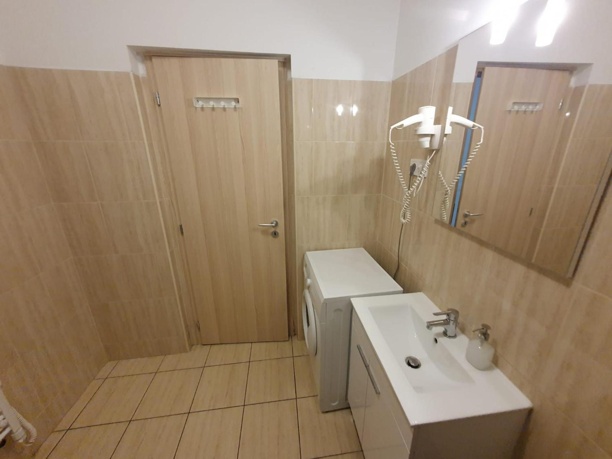 Luther apartment
