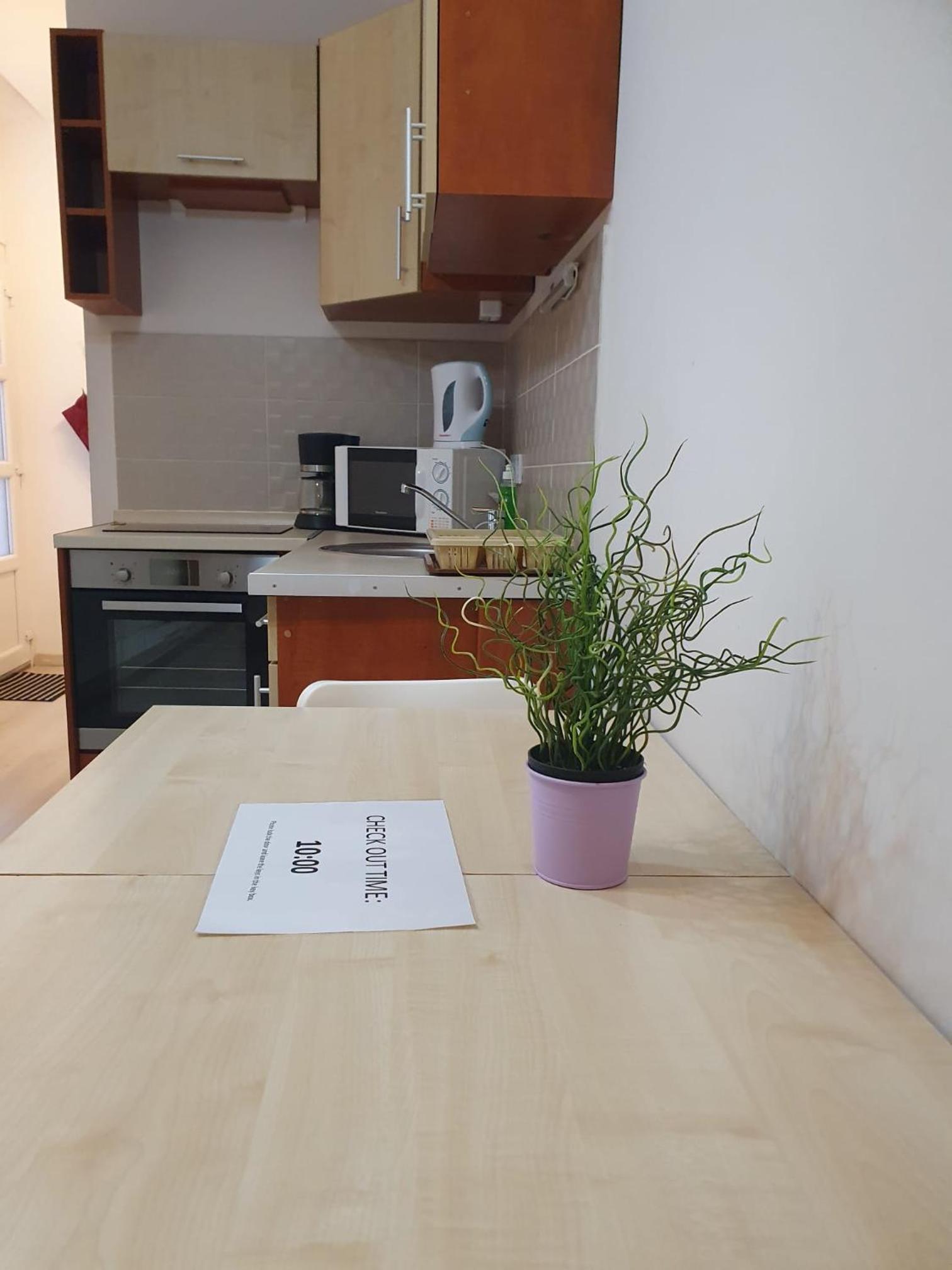 Luther apartment