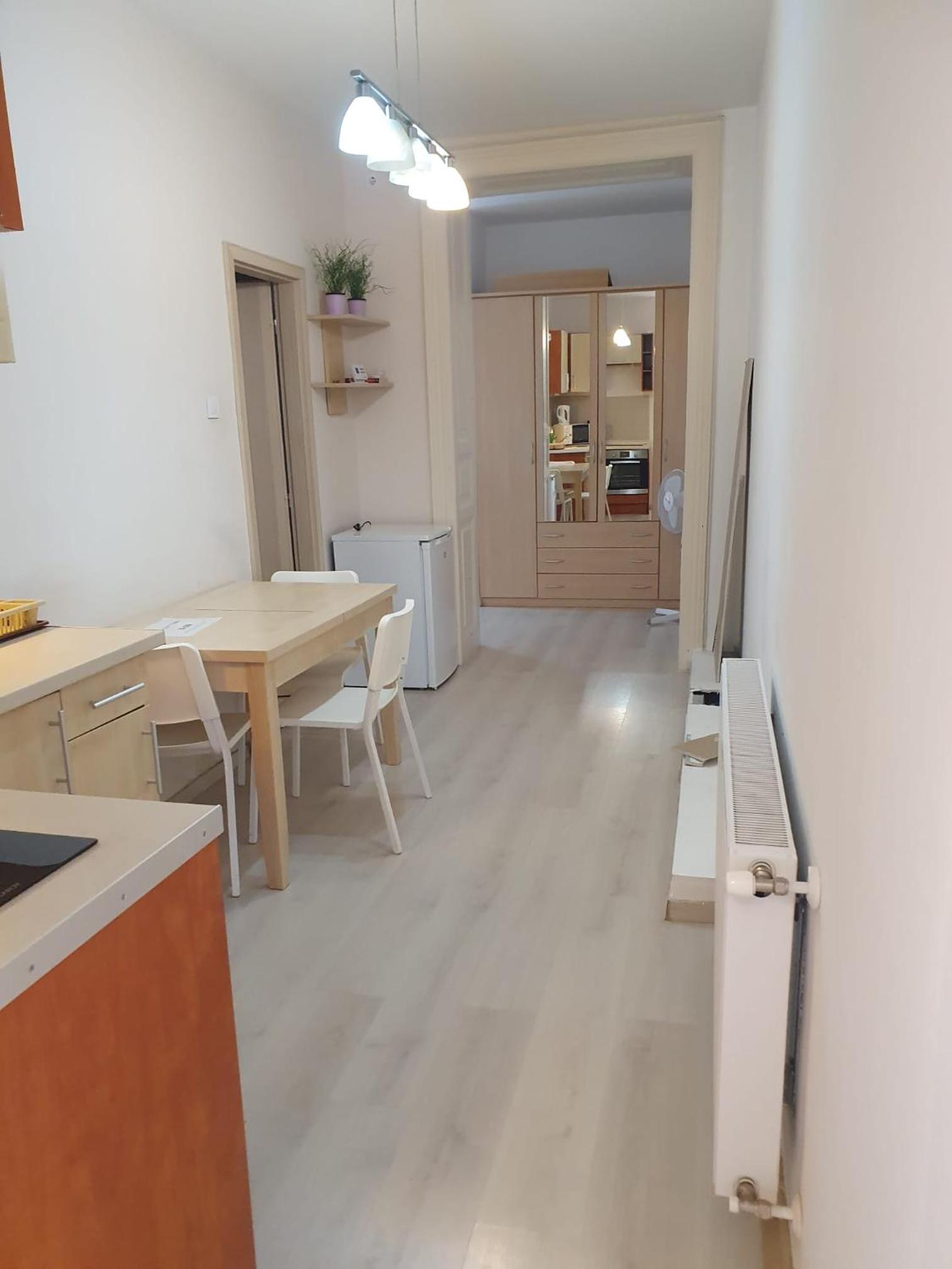 Luther apartment