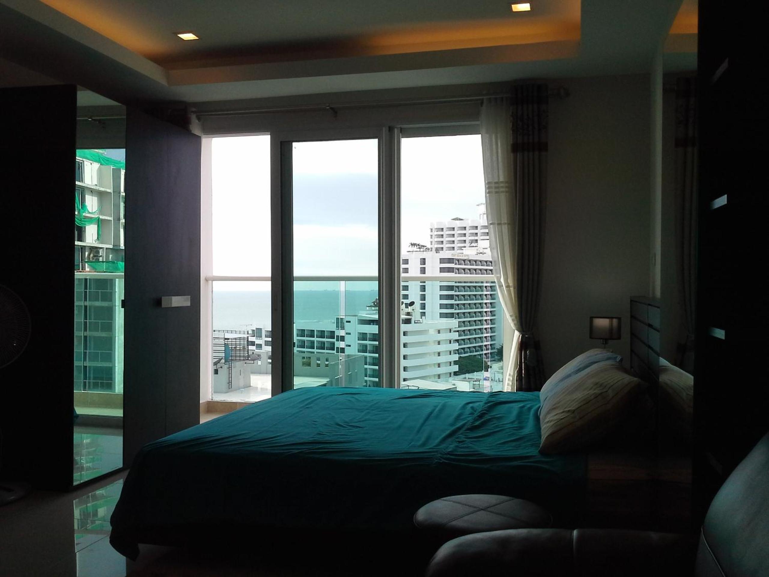 Cosy Beach View Apartments