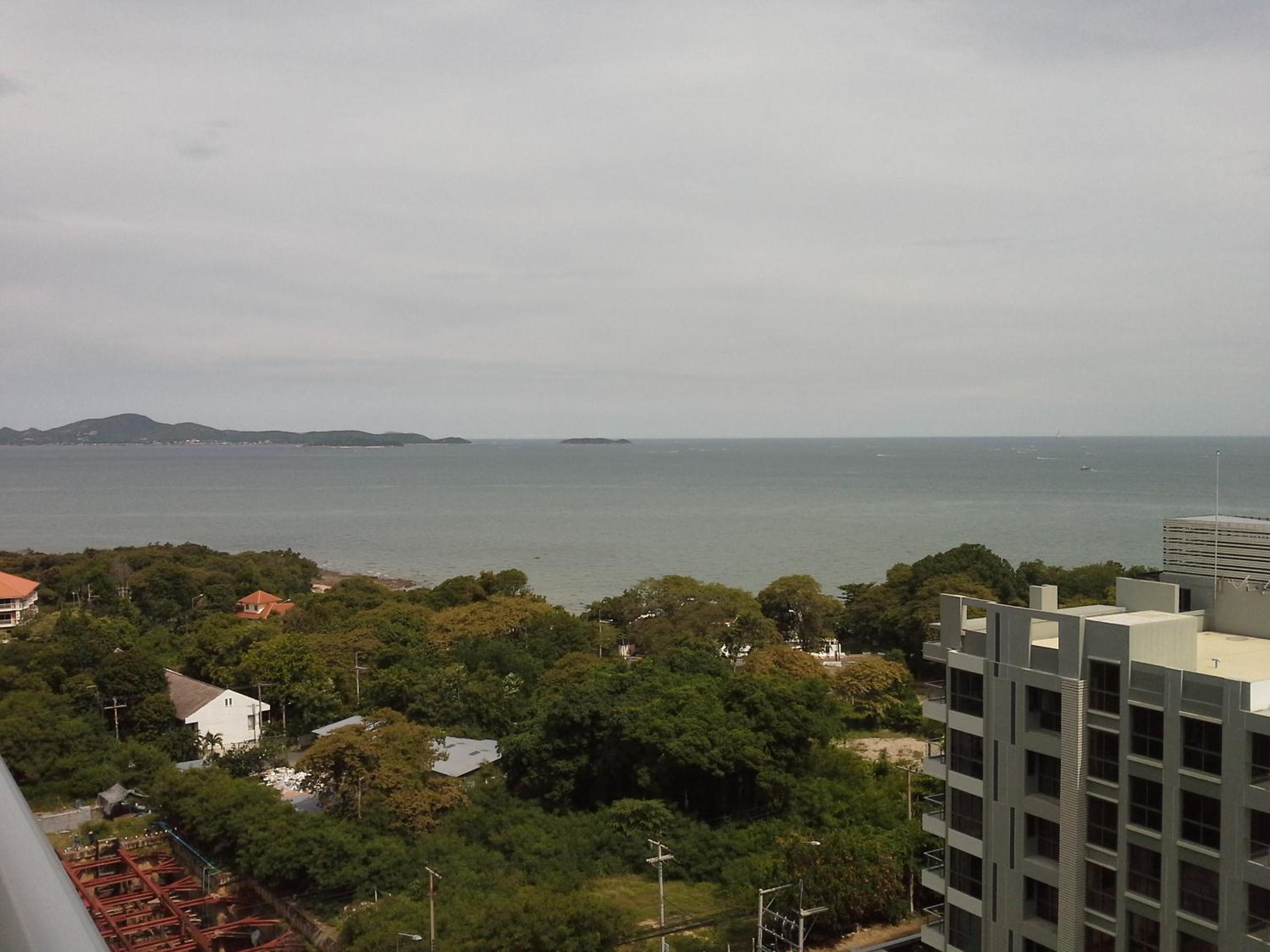 Cosy Beach View Apartments