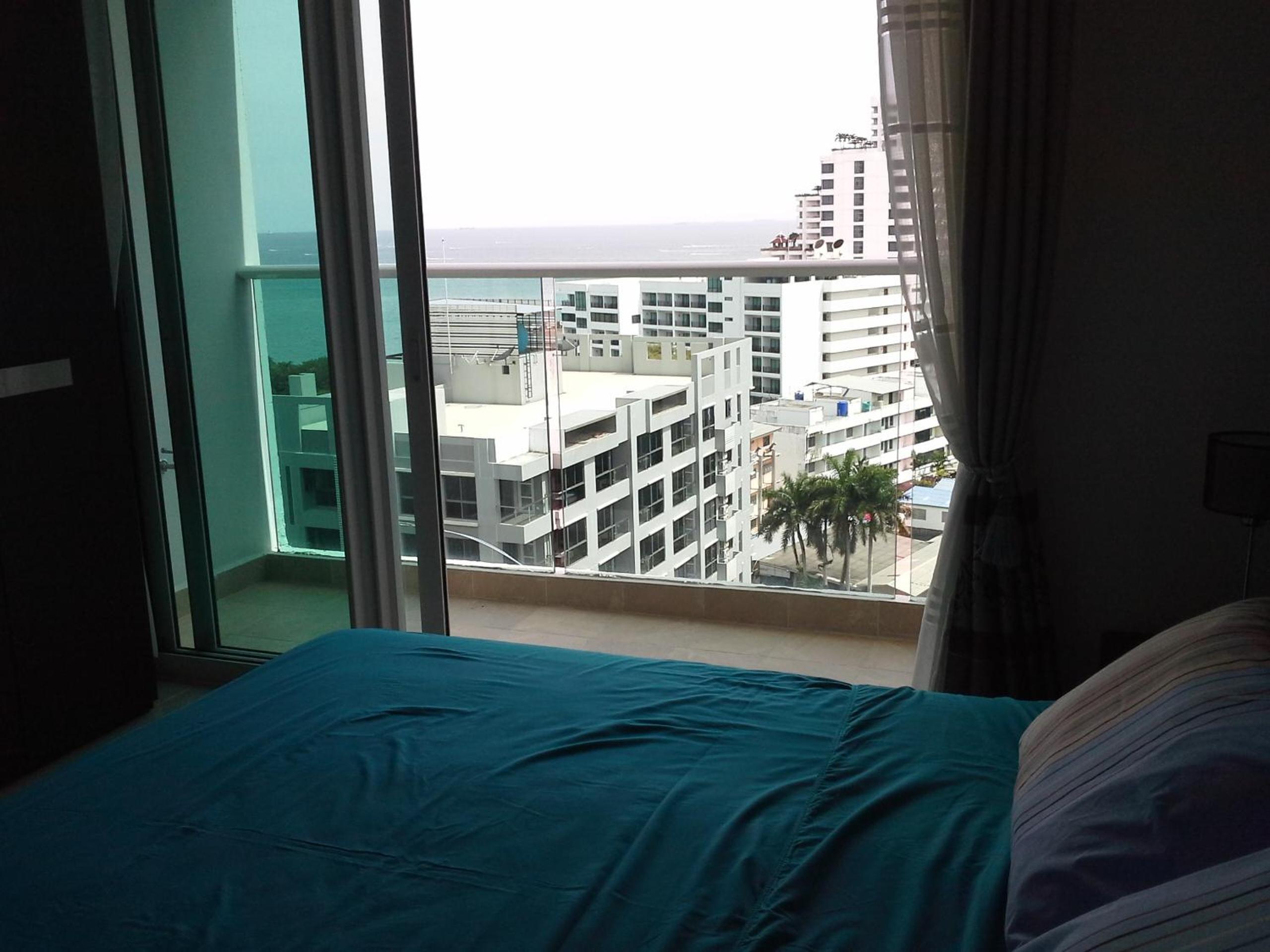 Cosy Beach View Apartments