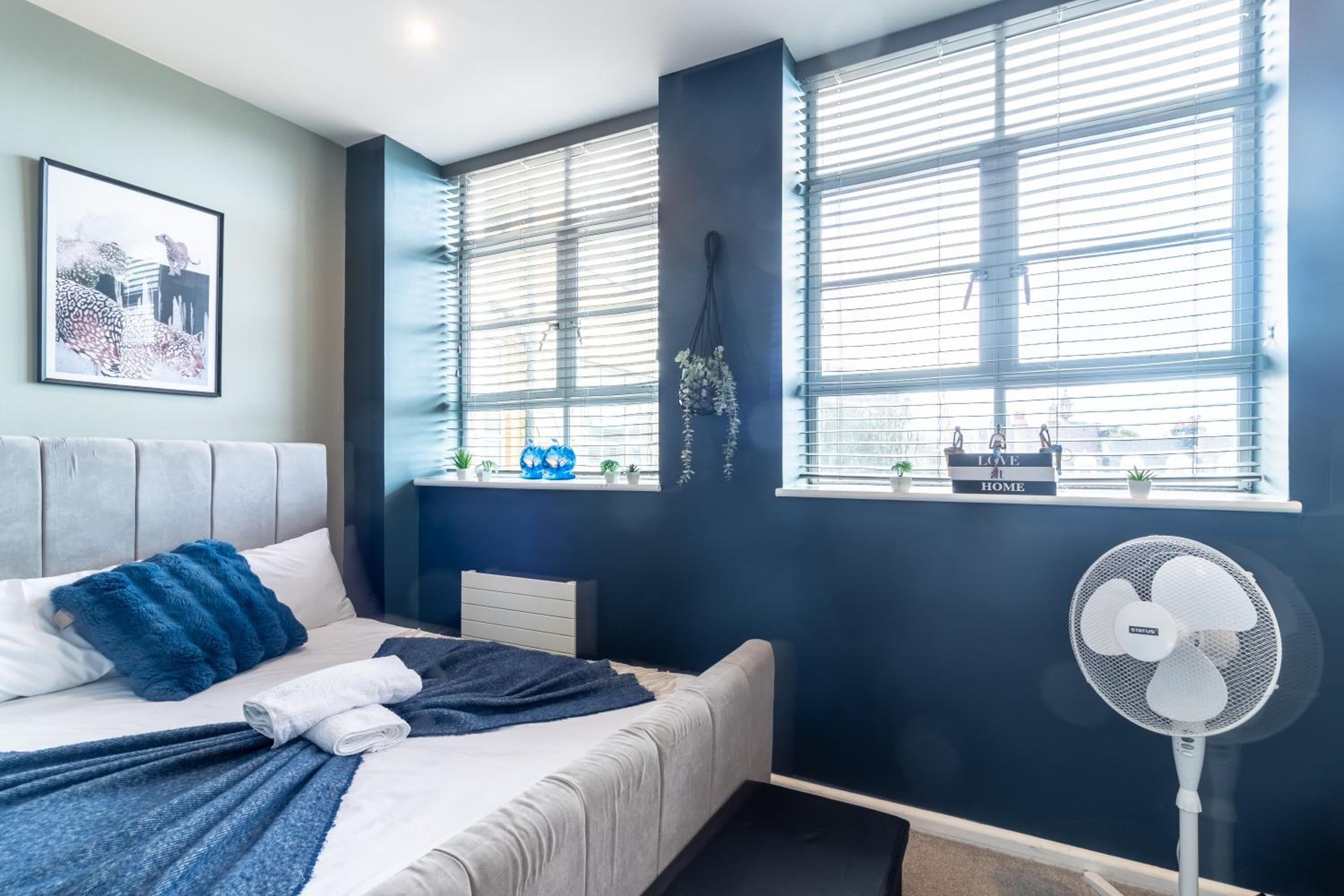 Luxurious long stays with free parking