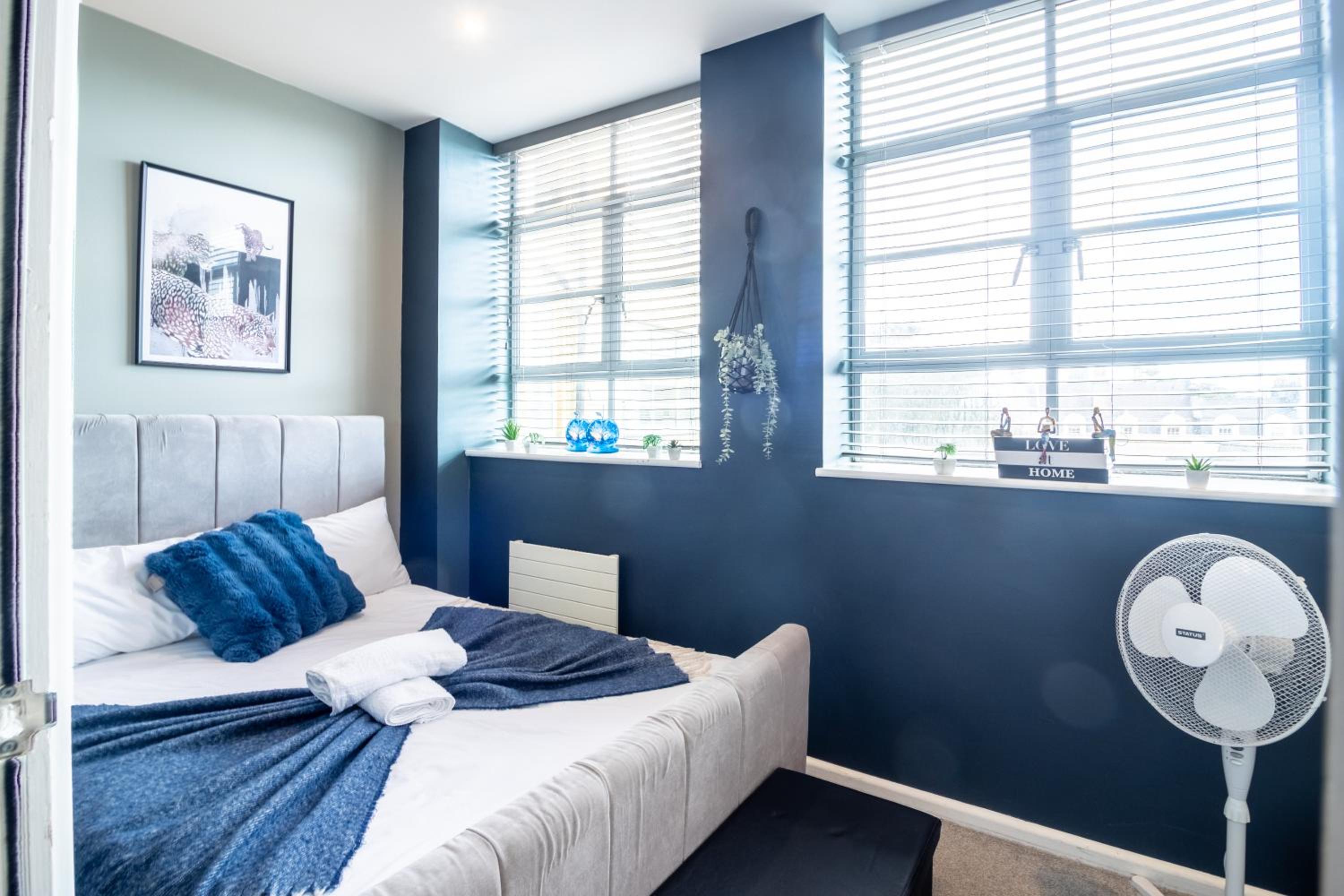 Luxurious long stays with free parking