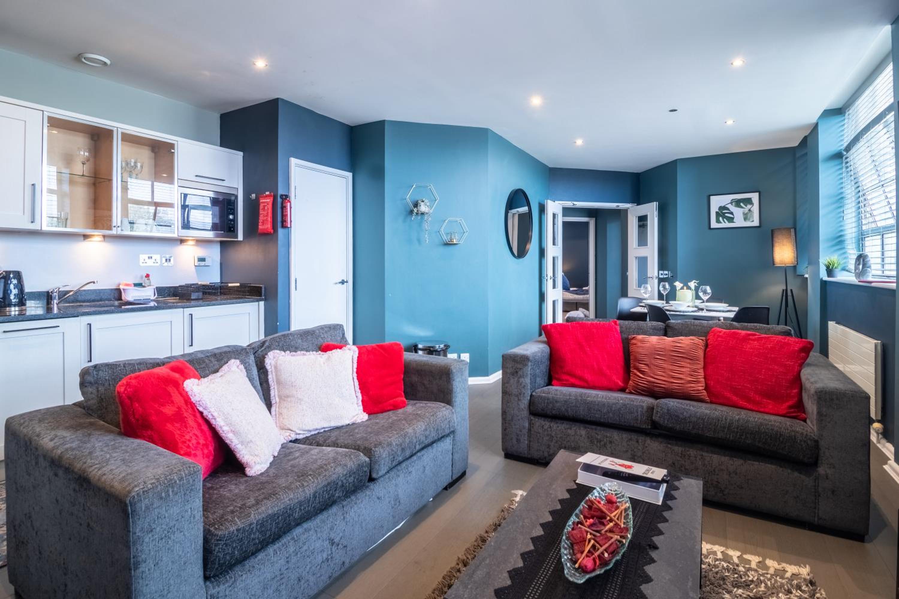 Luxurious long stays with free parking