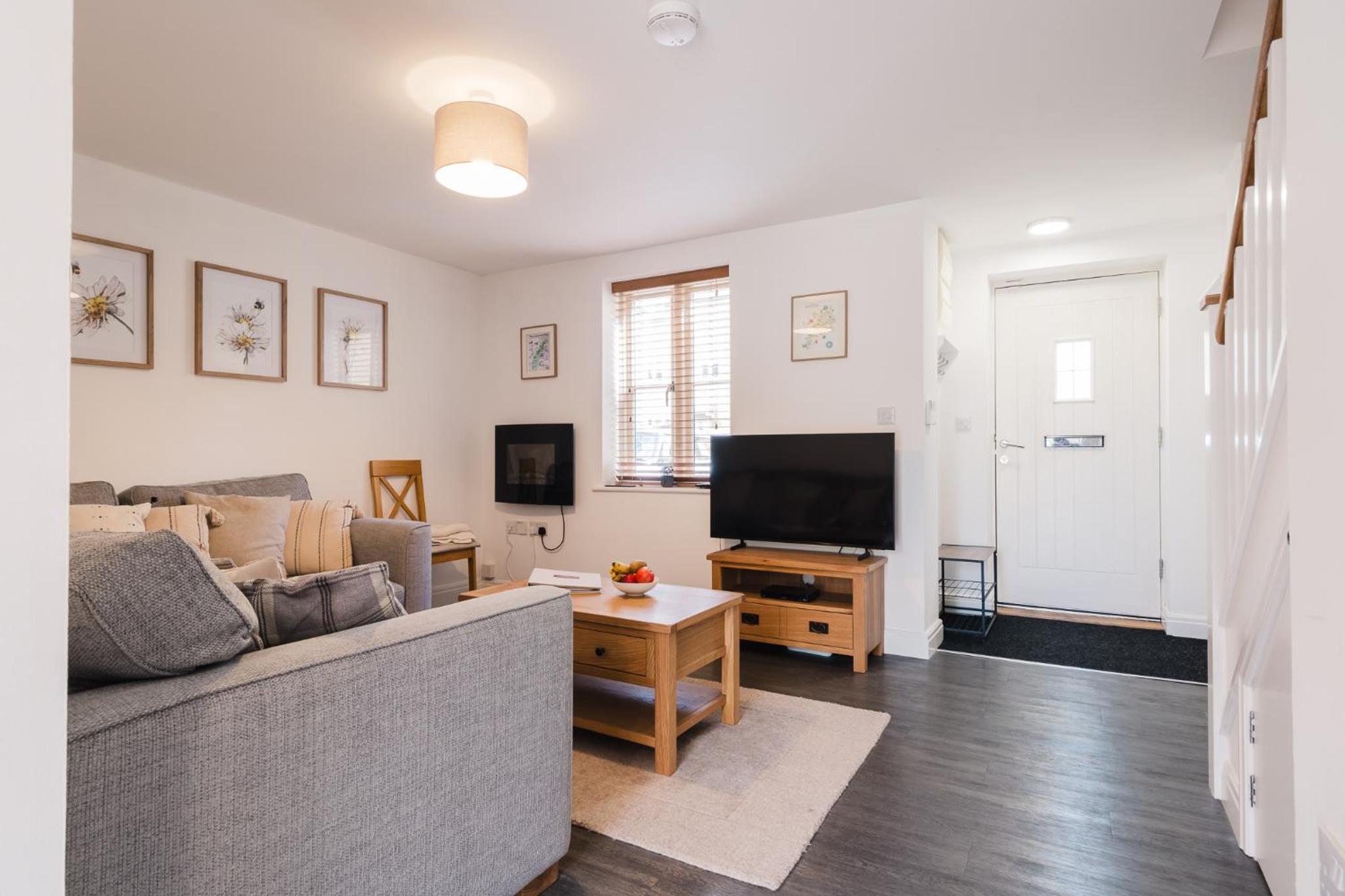 Charming 2 Bedroom Home in the Cotswolds