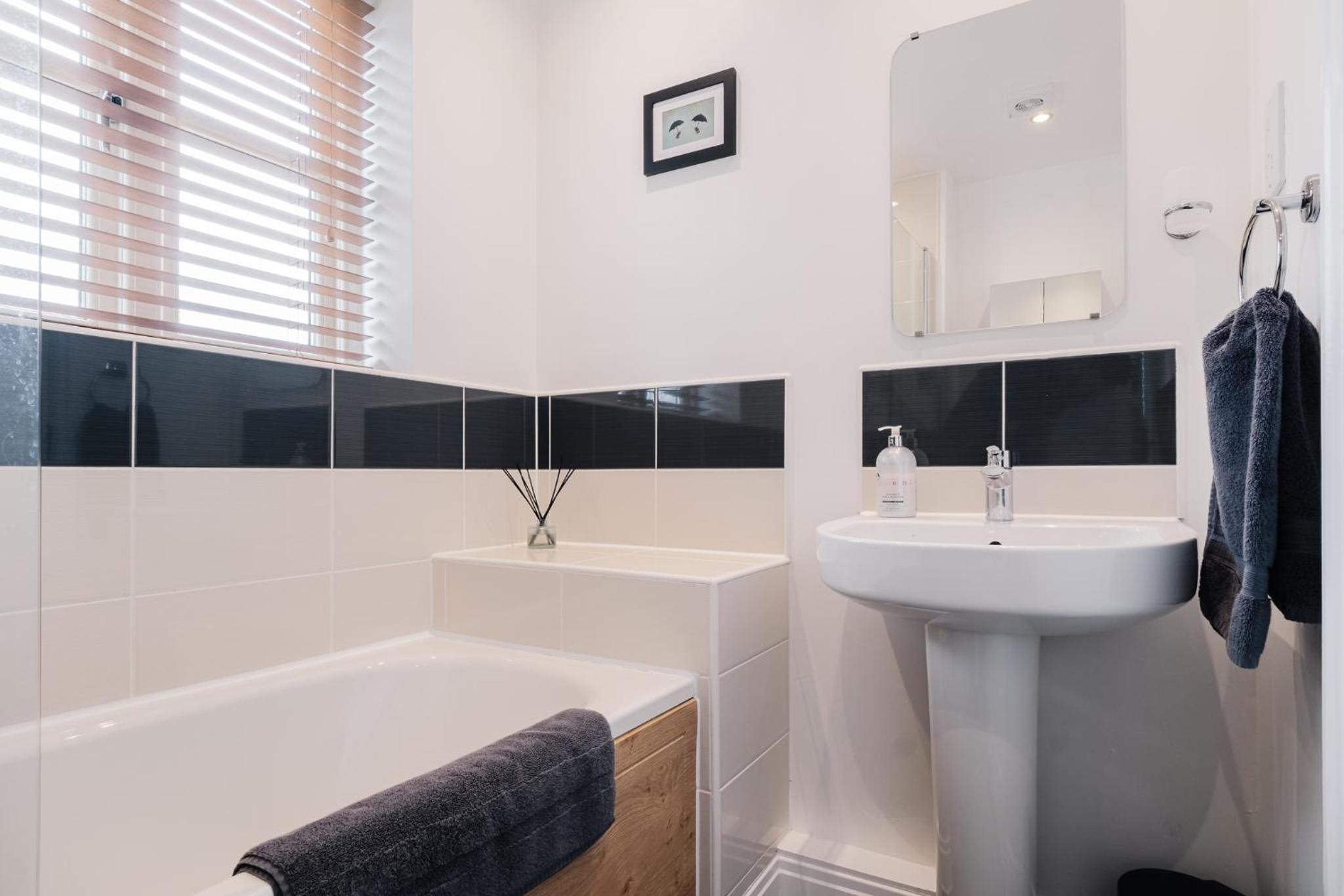 Charming 2 Bedroom Home in the Cotswolds