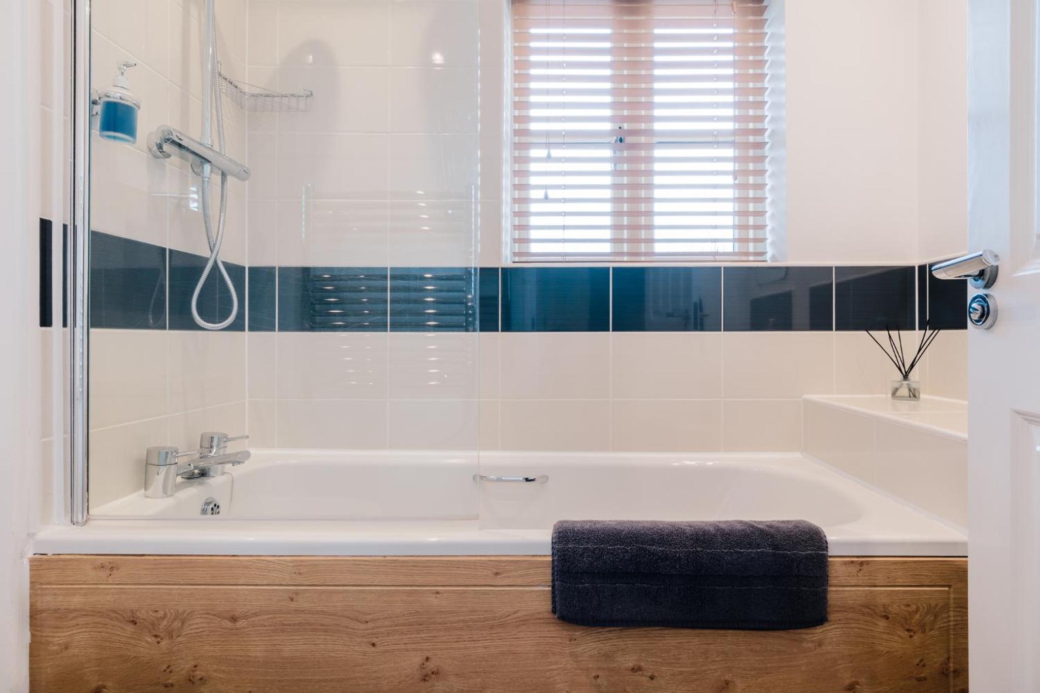 Charming 2 Bedroom Home in the Cotswolds