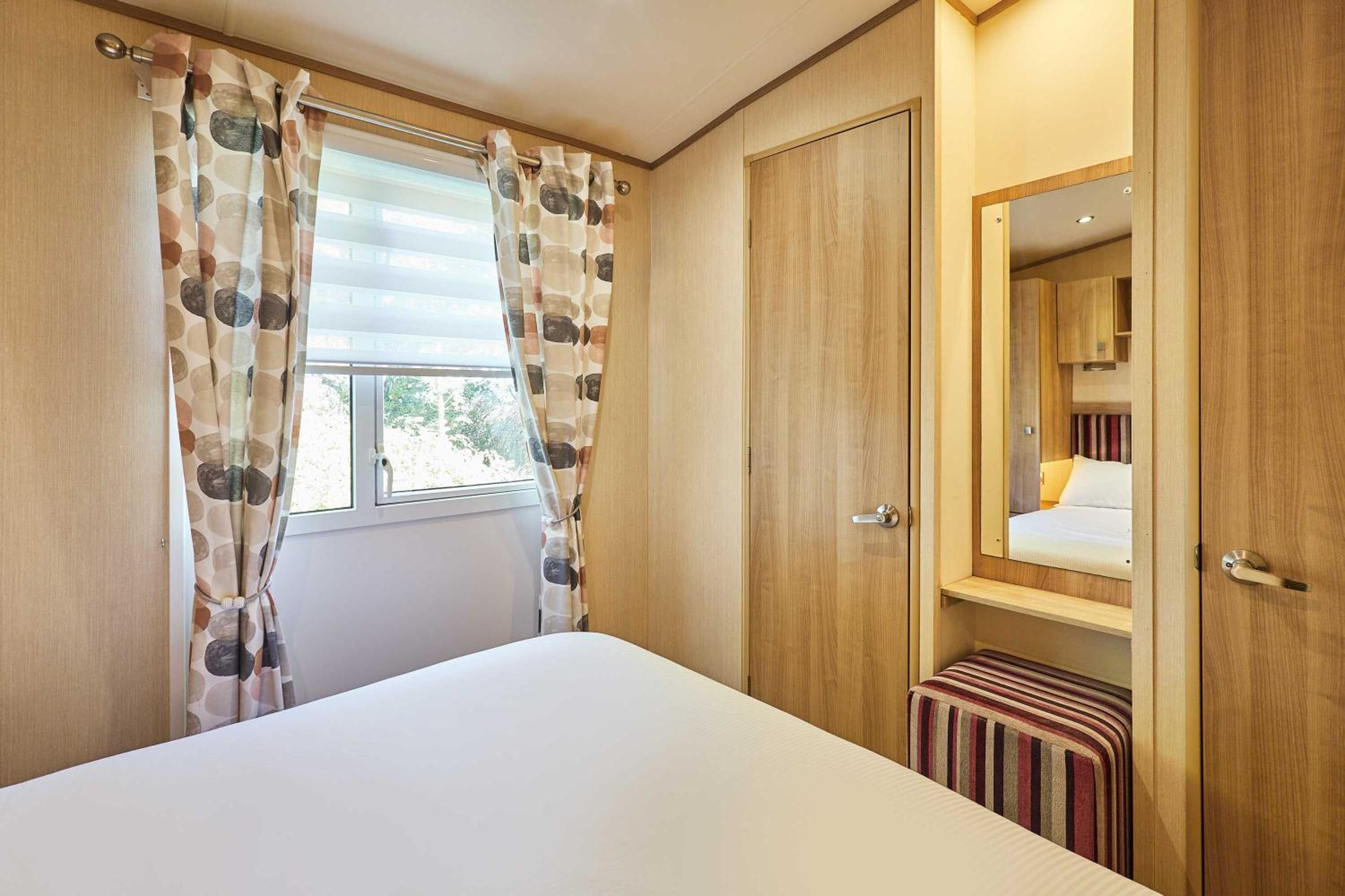Host & Stay - Leon's Retreat