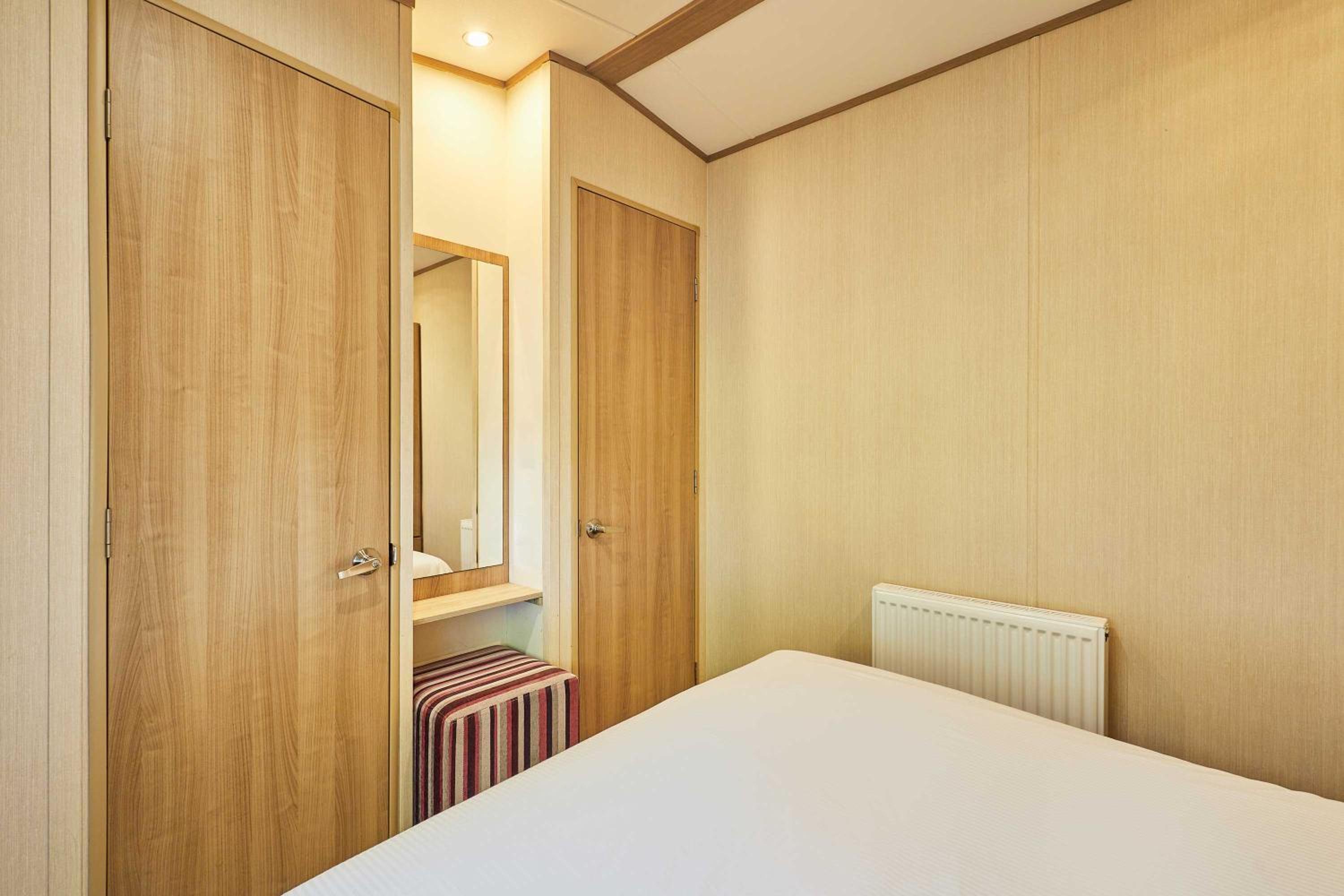 Host & Stay - Leon's Retreat