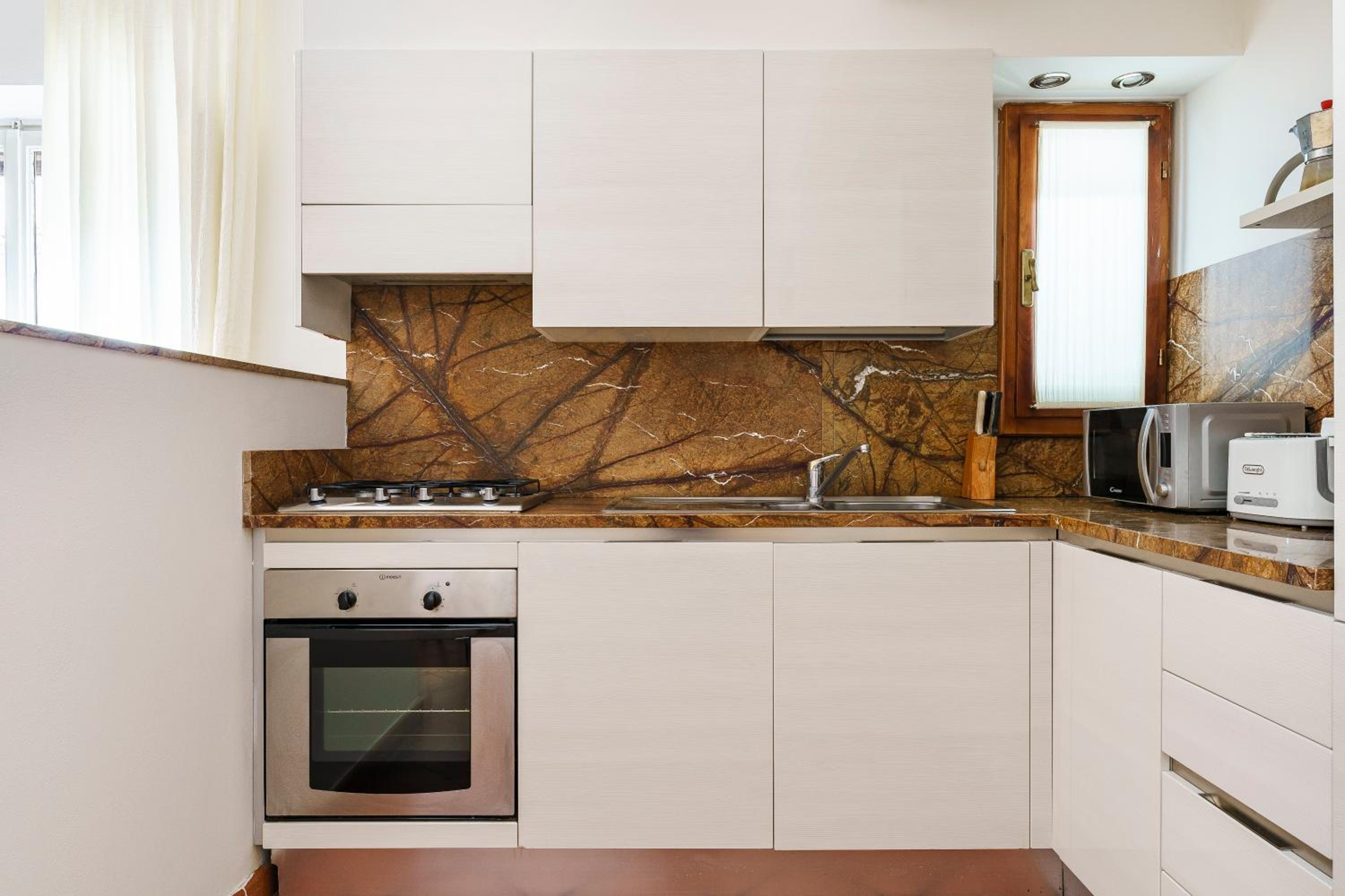 Conti Apartment