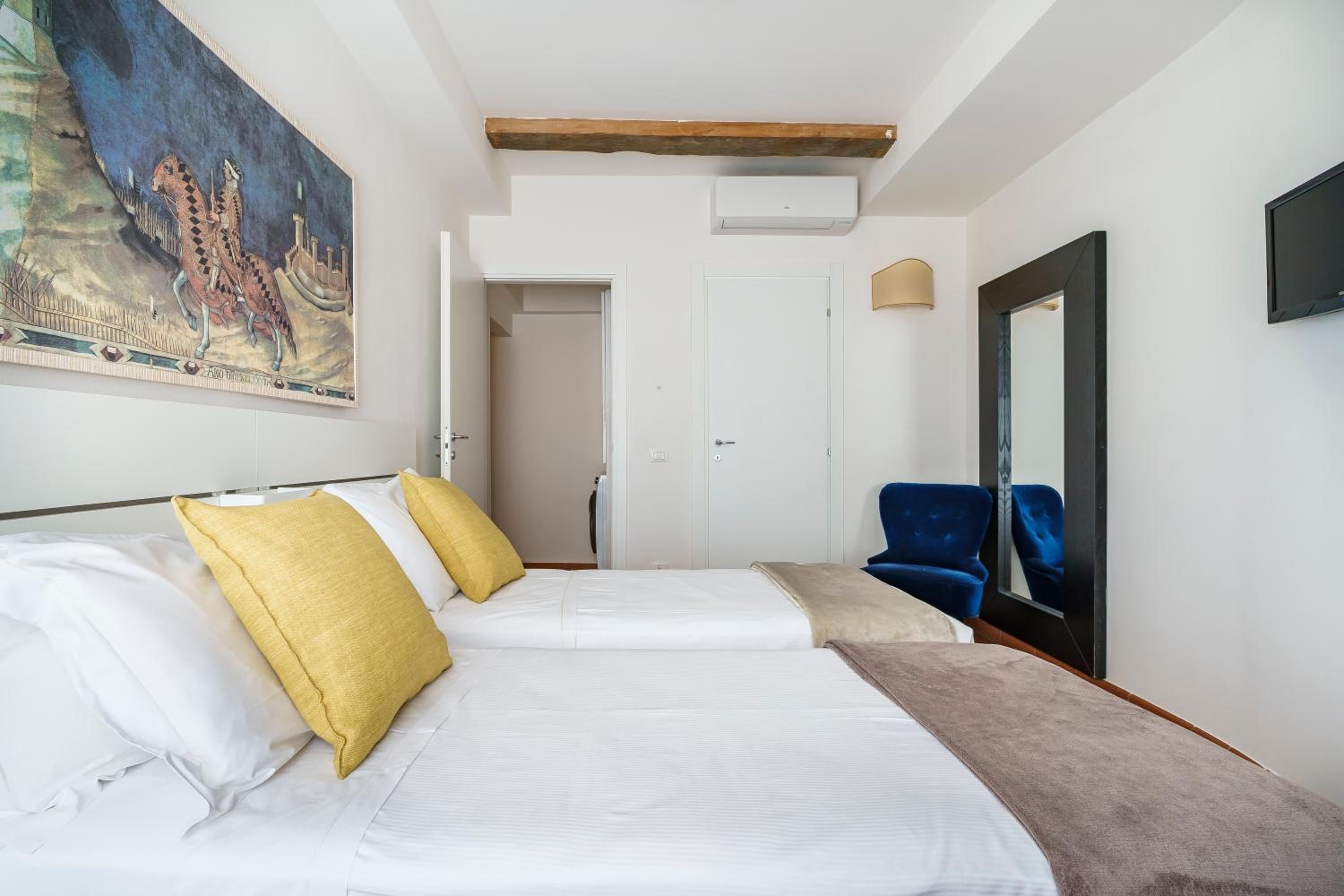 Conti Apartment
