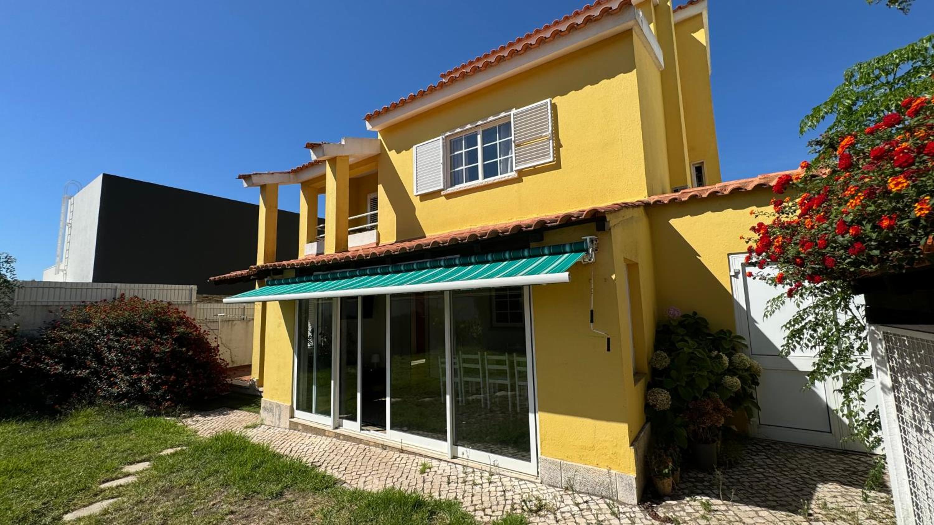 Oceans House Villa