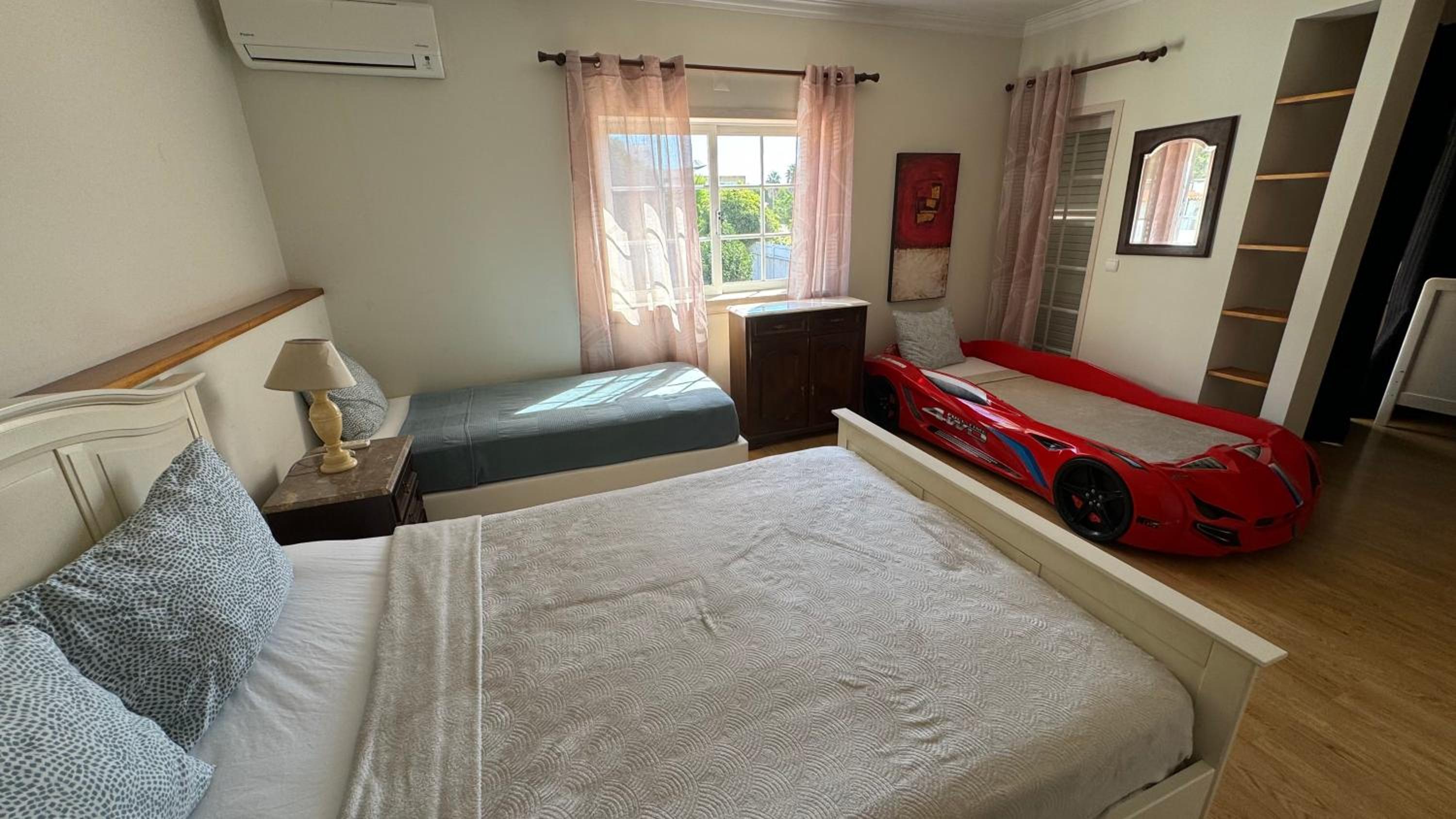 Oceans House Villa