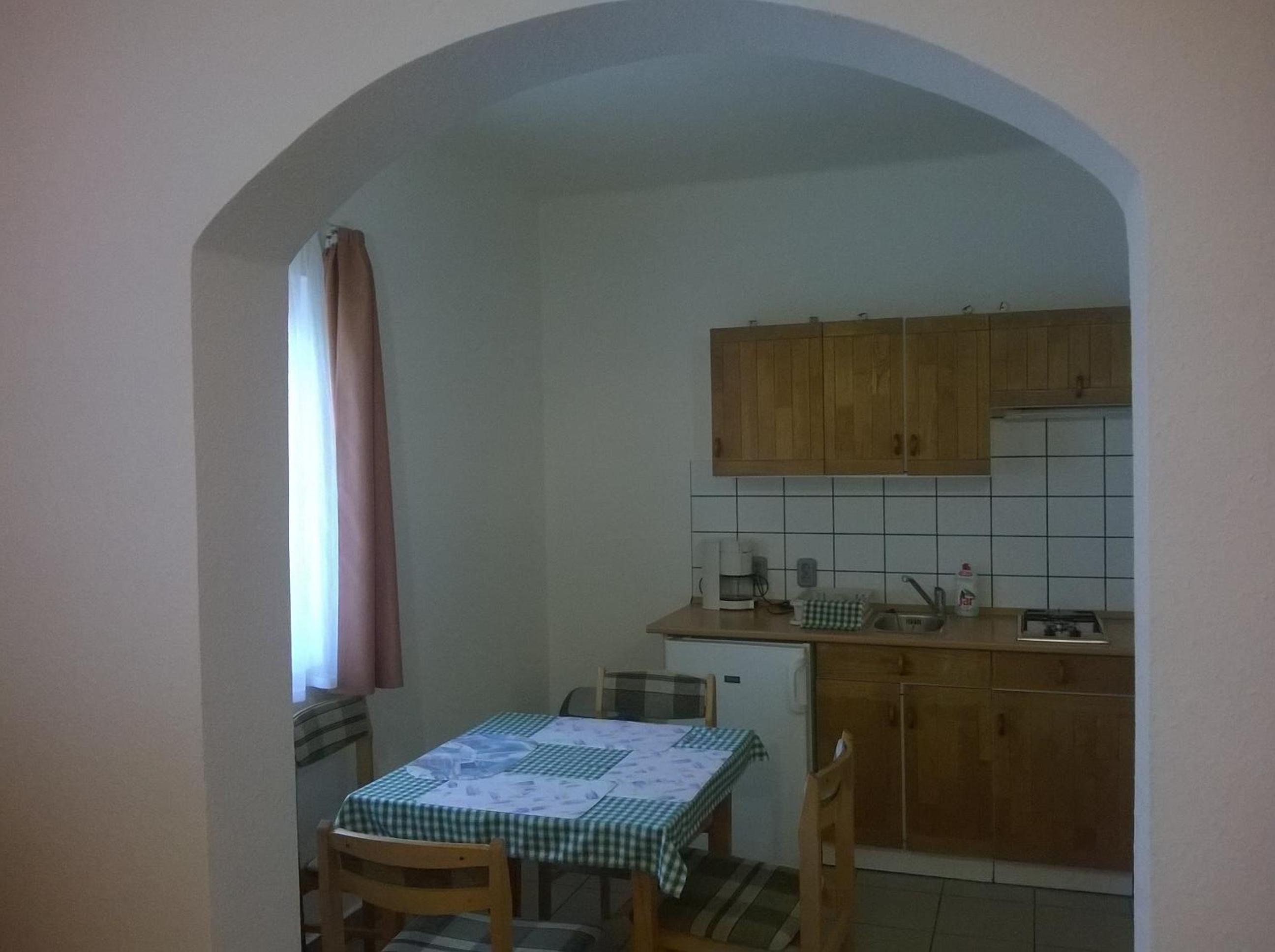 Photo 32