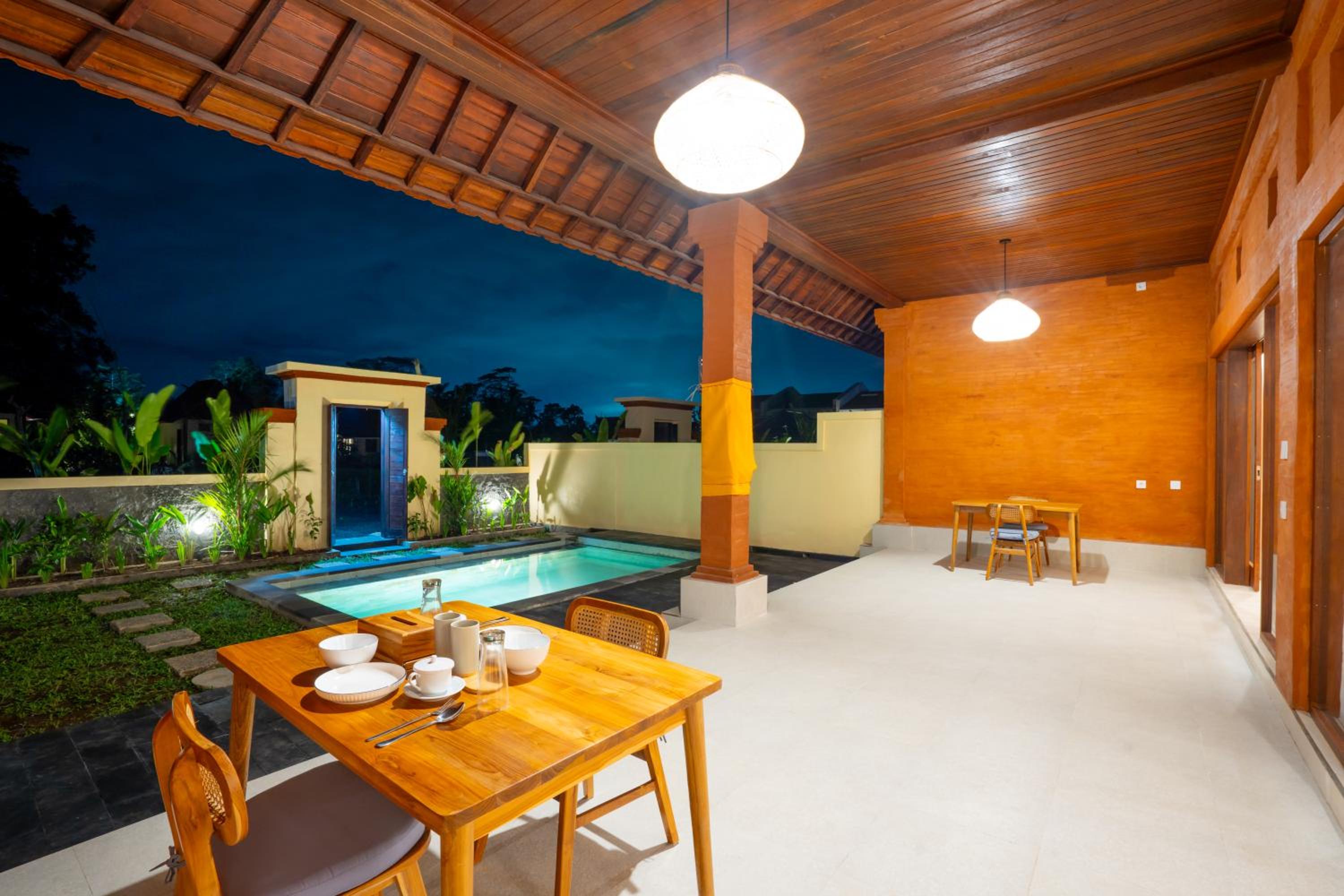 The Jinggo 2 Bedroom private Villa Ubud