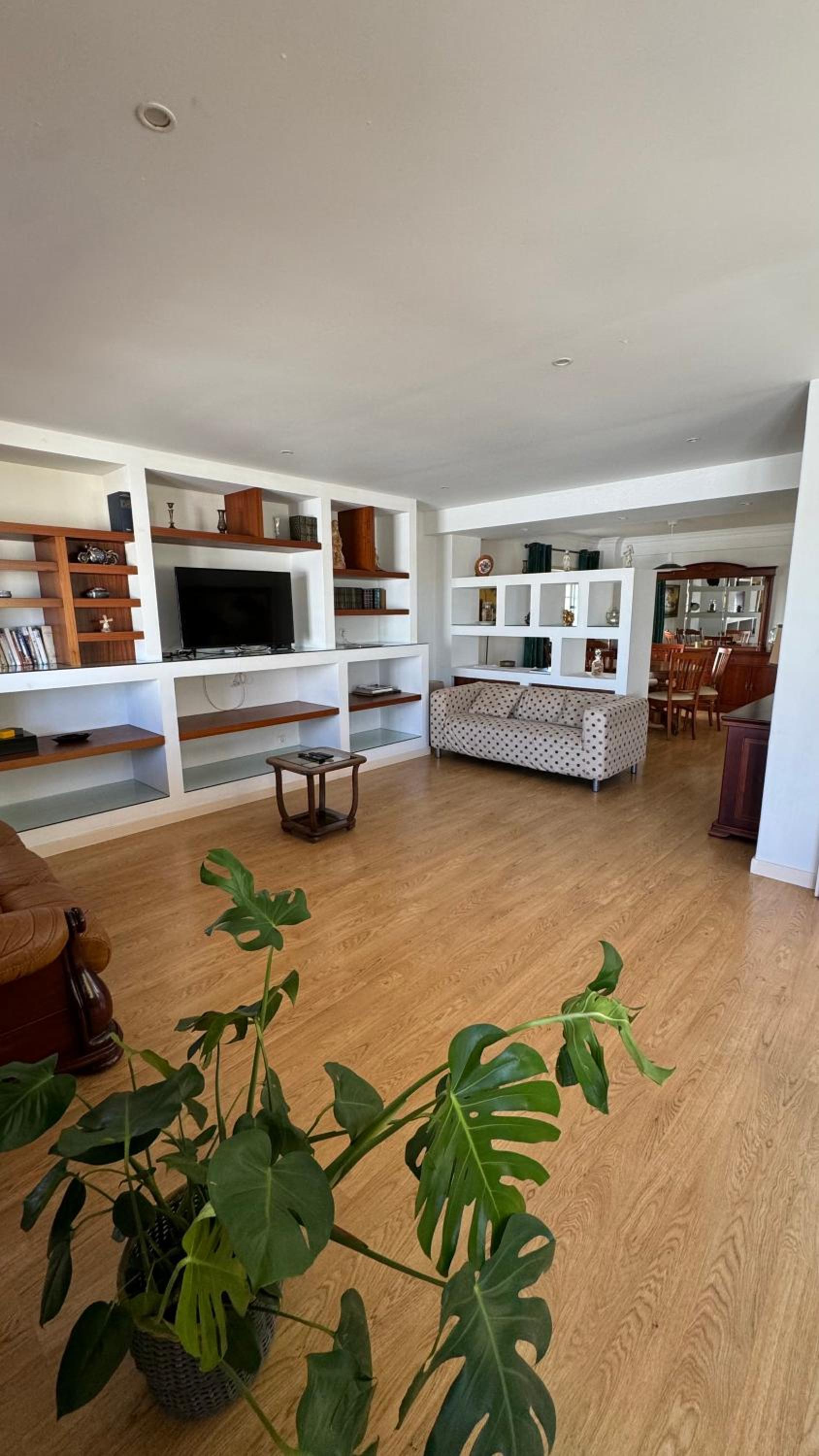 Oceans House Villa